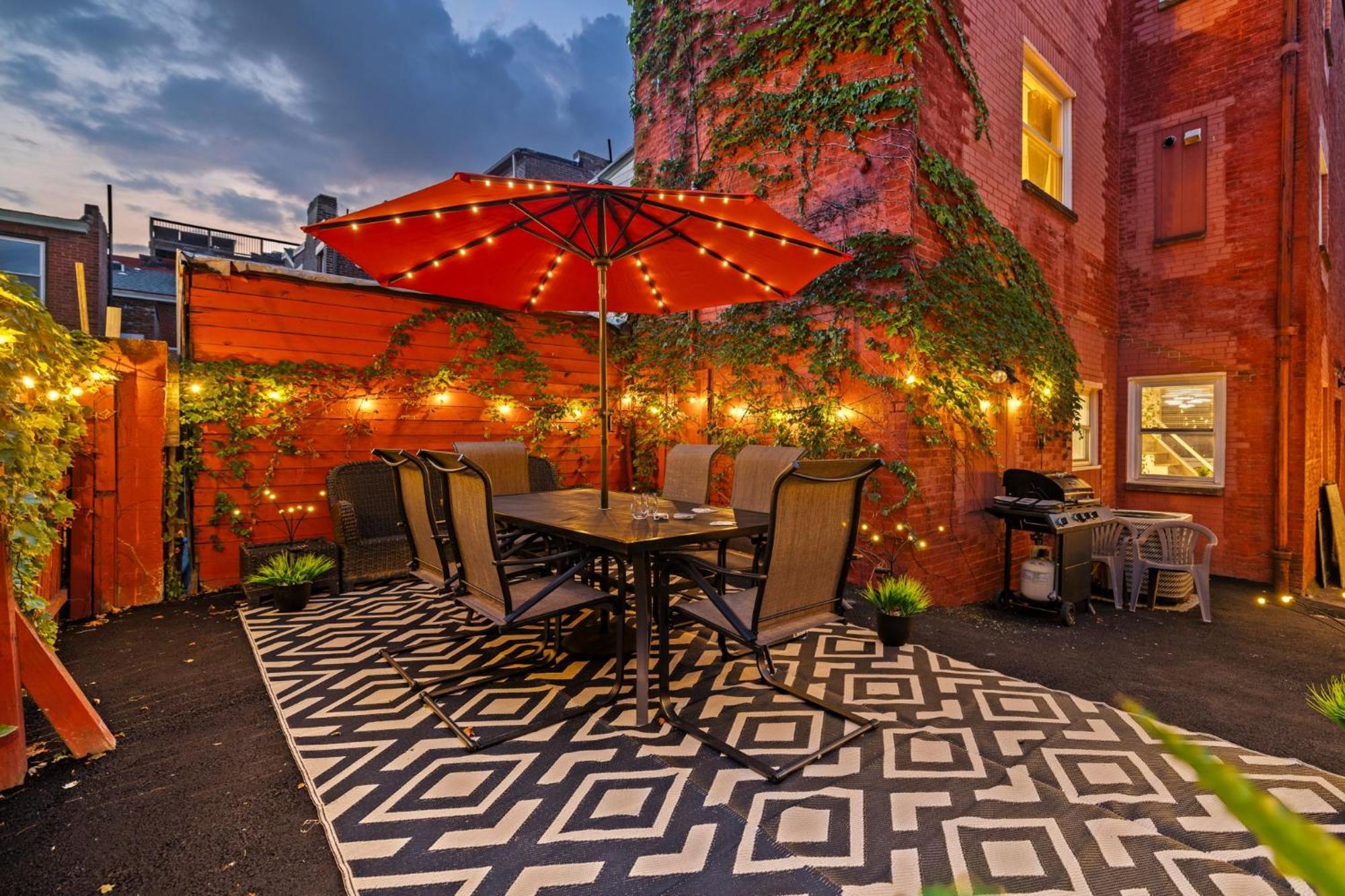 5bdrm 10bd With King Bbq Patio 1 Min Walk Carson St Casa de férias *