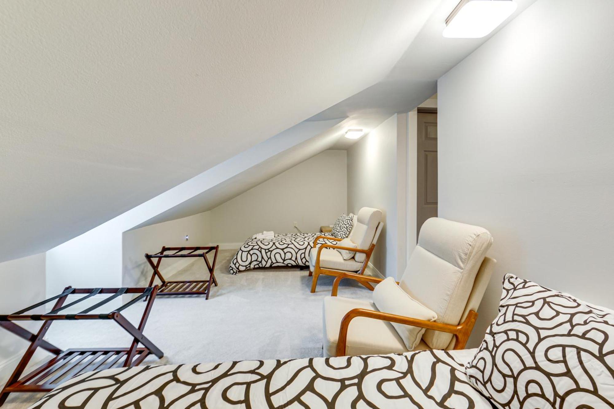 1 Mi To Dtwn Walkable Gem In Holiday home *