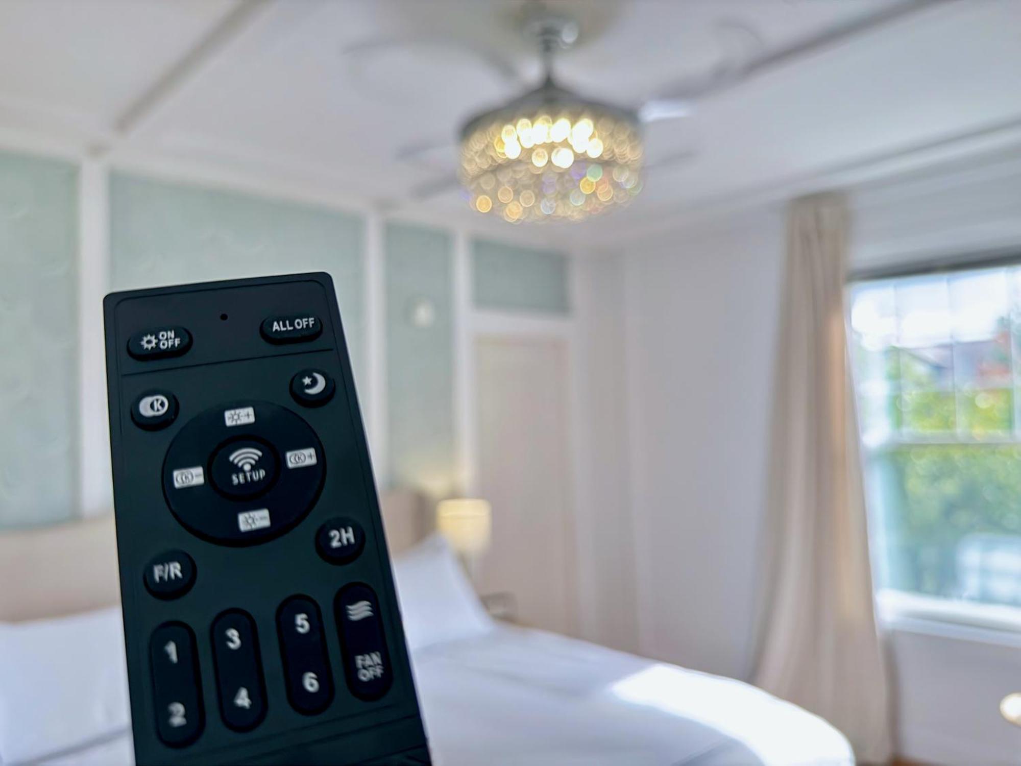 The Colonial At Mount Lebanon By Luxe Pgh * Pittsburgh
