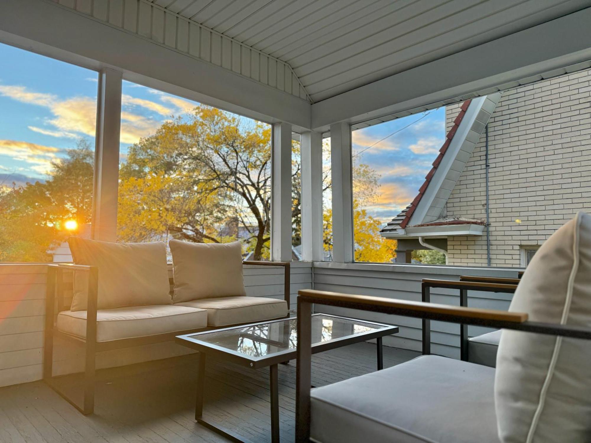 The Colonial At Mount Lebanon By Luxe Pgh Pittsburgh
