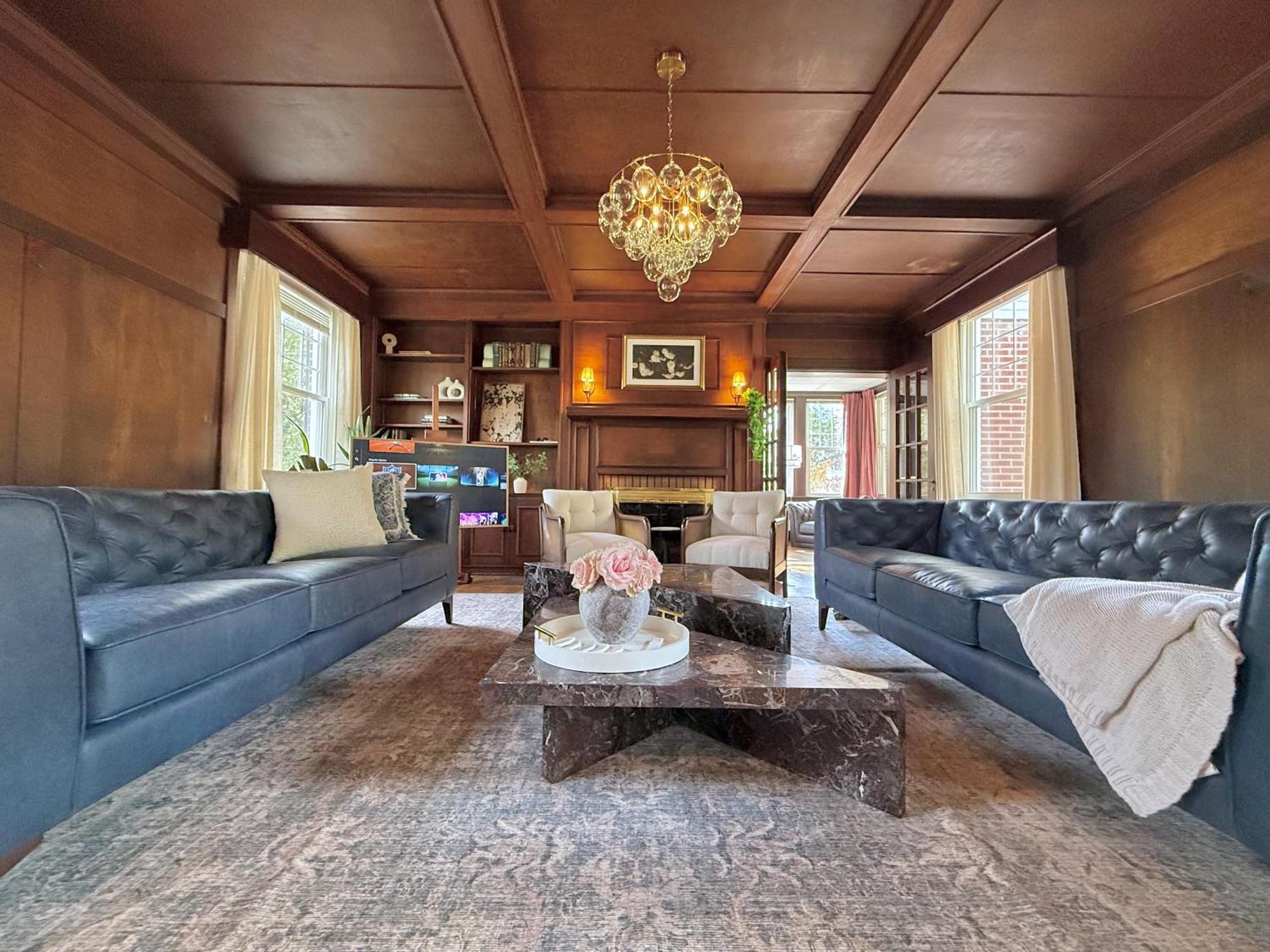 The Colonial At Mount Lebanon By Luxe Pgh Pittsburgh