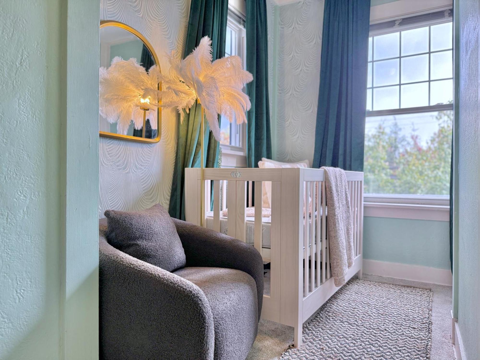 The Colonial At Mount Lebanon By Luxe Pgh * Pittsburgh
