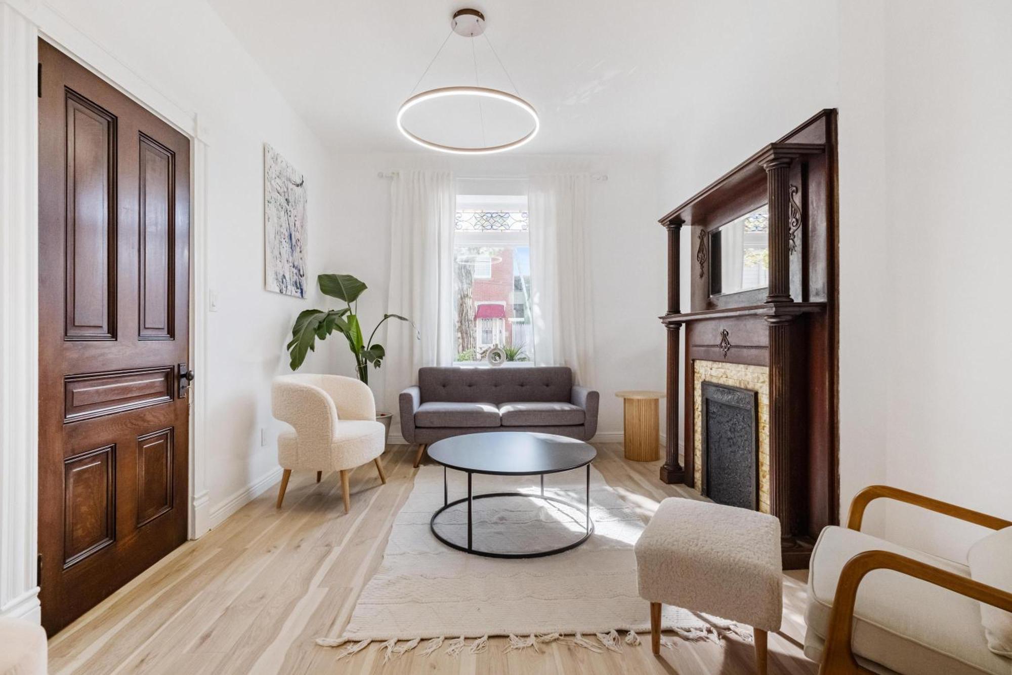 A Perfect South Side Getaway Holiday home
