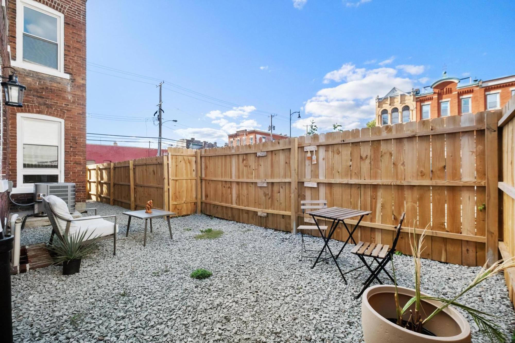 A Perfect South Side Getaway * Pittsburgh