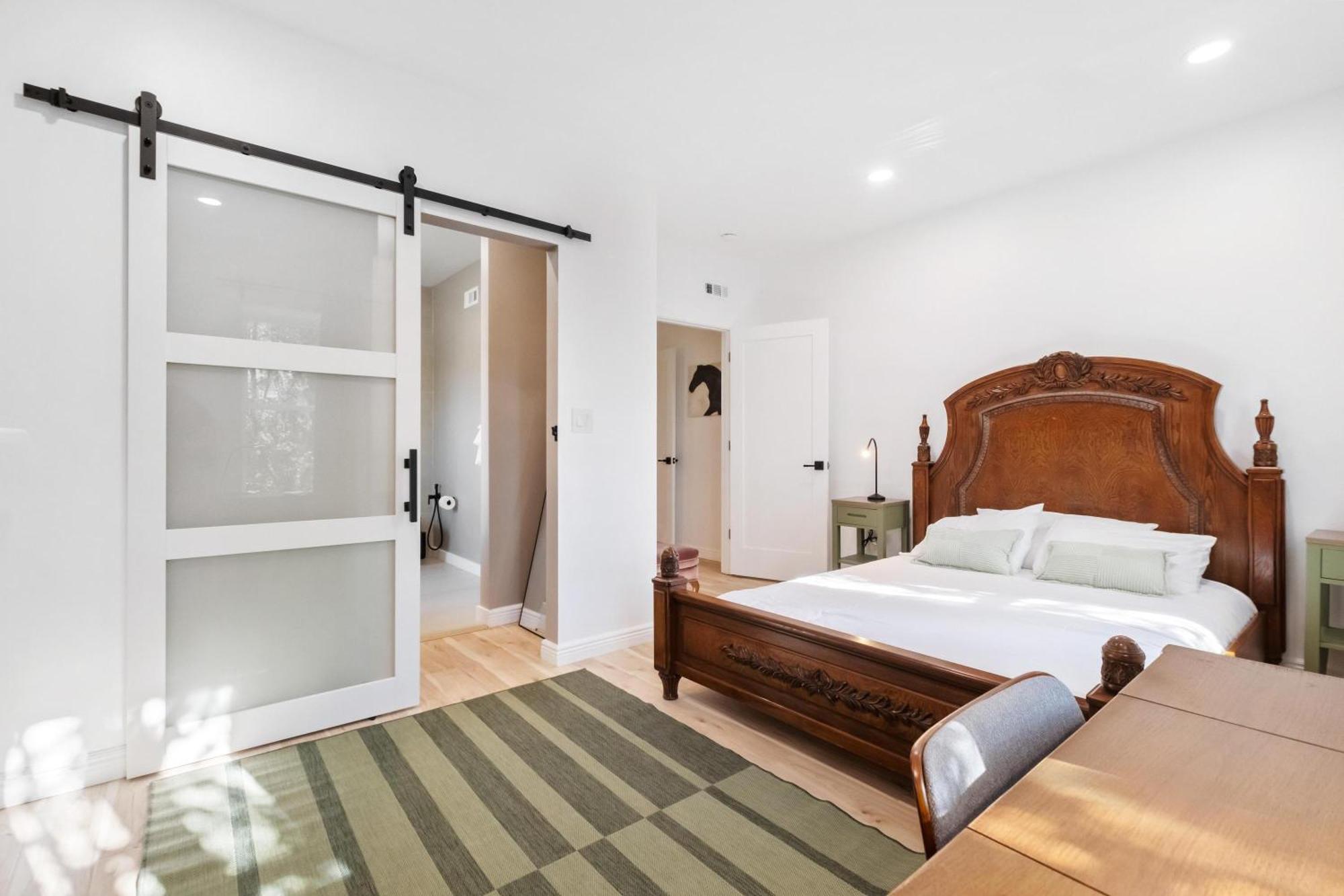 A Perfect South Side Getaway *