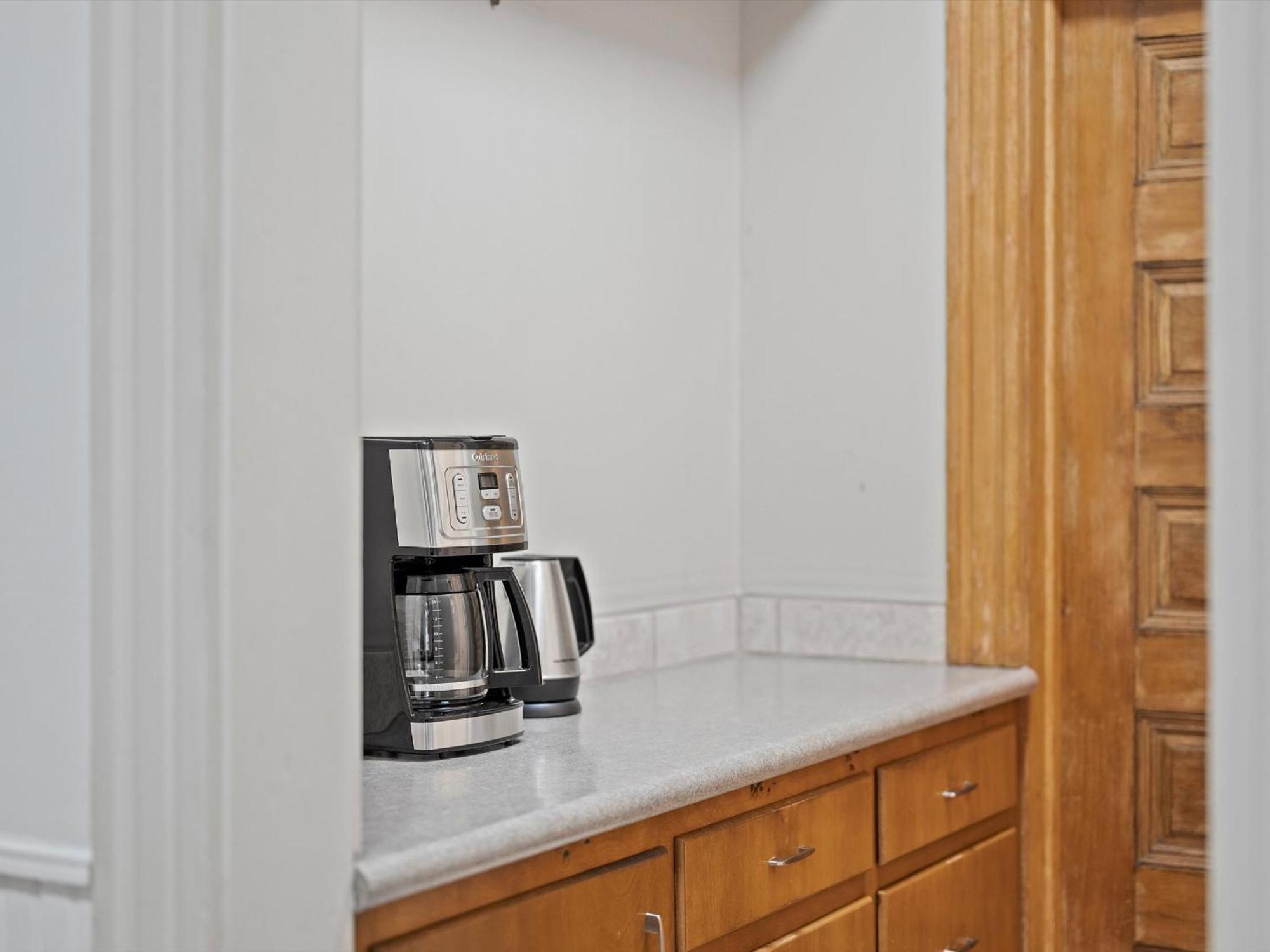 Oakland, !f Unique And Stylish Private Bedroom With Private Bathroom * Pittsburgh