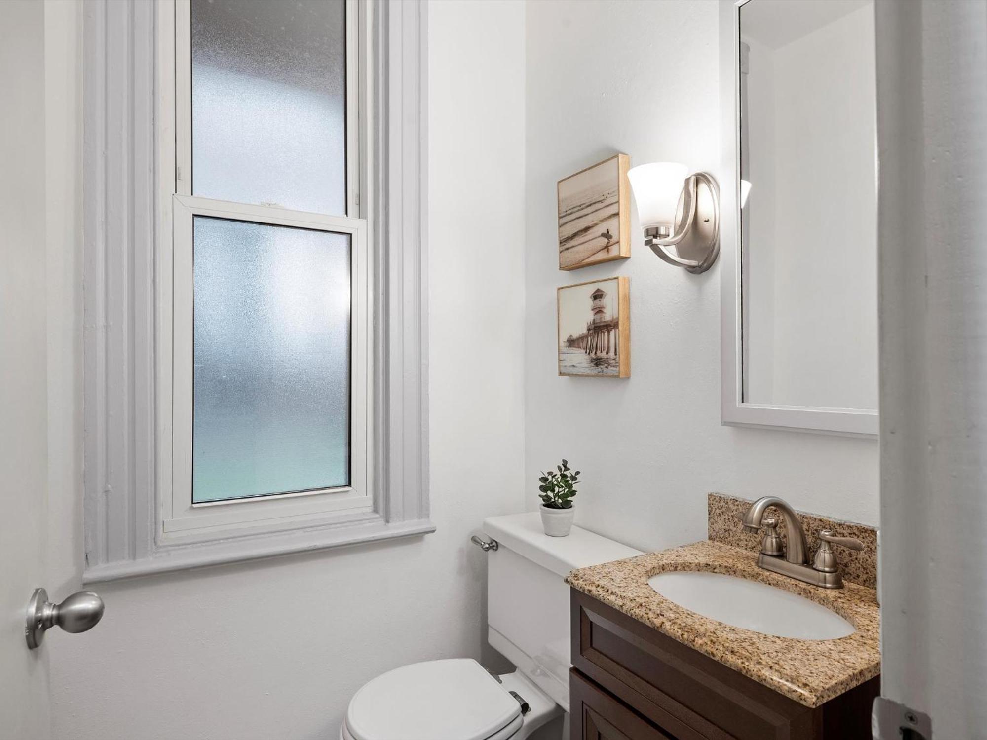 Oakland, !f Unique And Stylish Private Bedroom With Private Bathroom * Pittsburgh