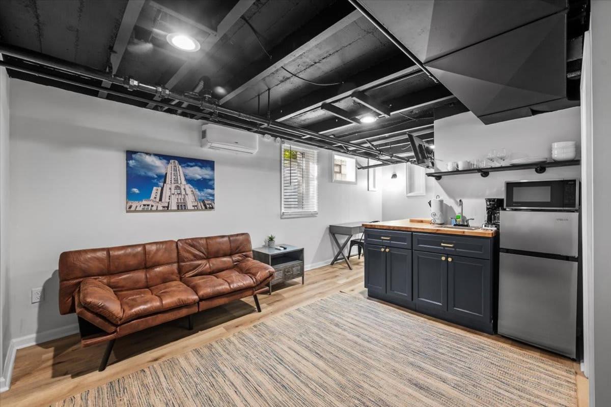 The Walnut - The Onyx Pittsburgh