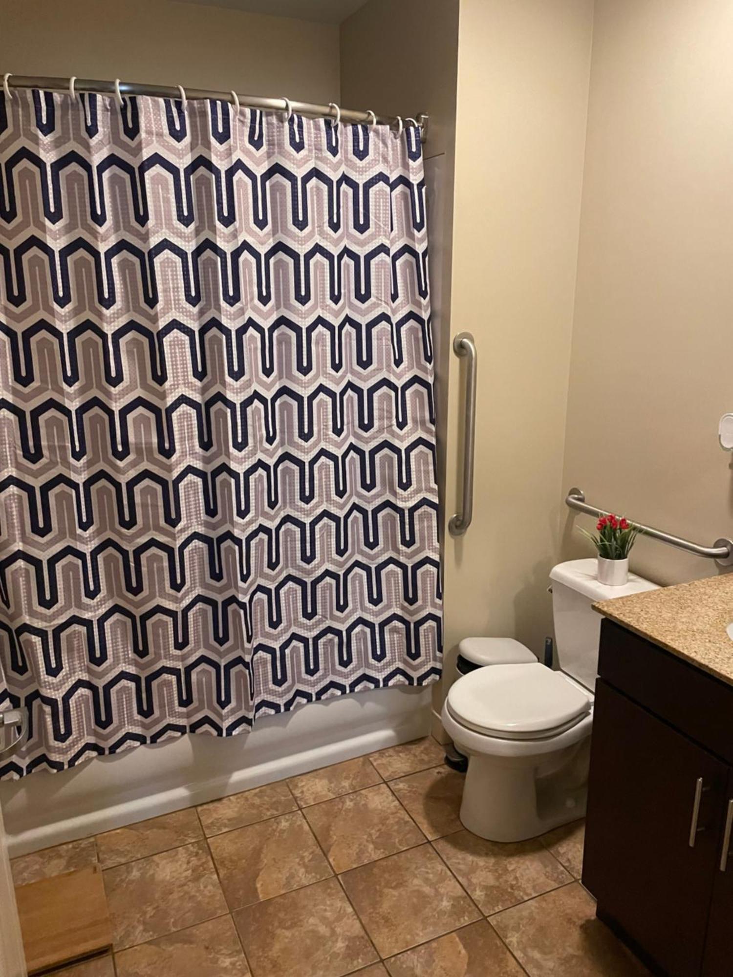 Luxury At The Point Easy Access To And From Downtown 24-7 Parking * Pittsburgh