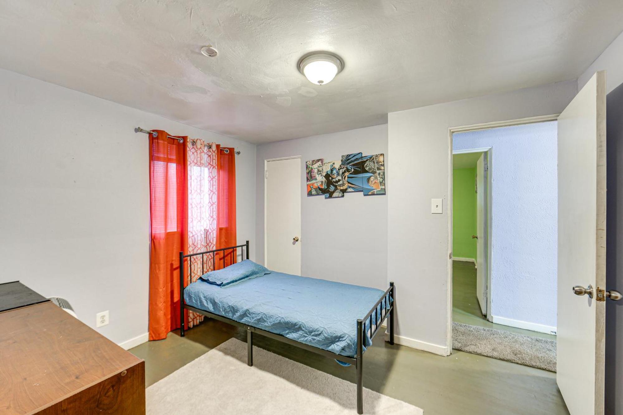 Holiday home 12 Mi To Dtwn With In-unit Laundry! Pittsburgh