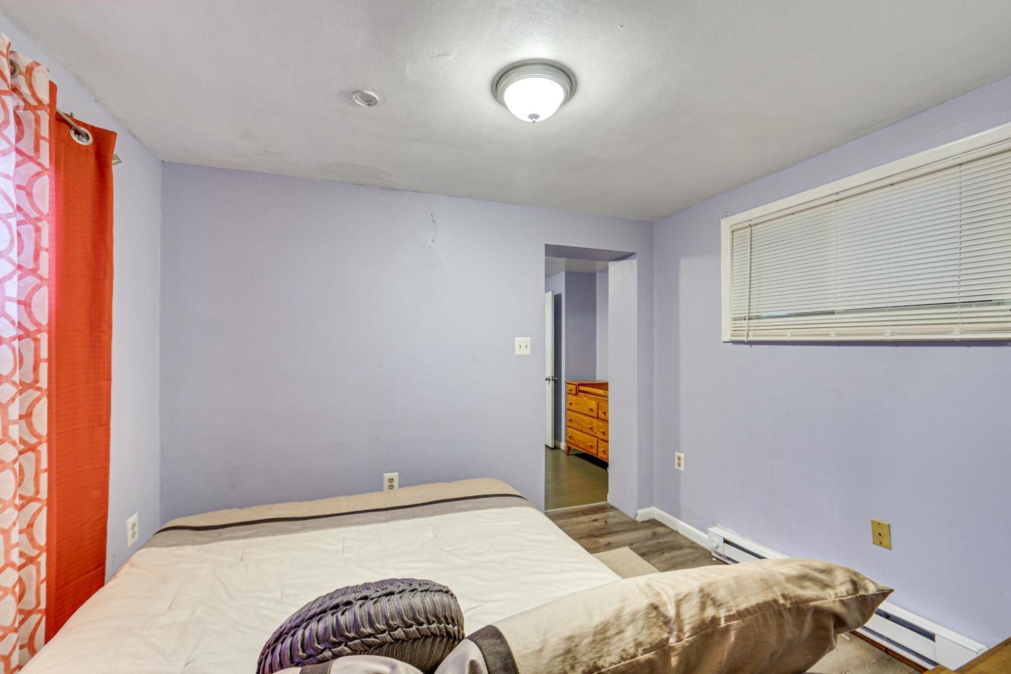 12 Mi To Dtwn With In-unit Laundry! Holiday home Pittsburgh