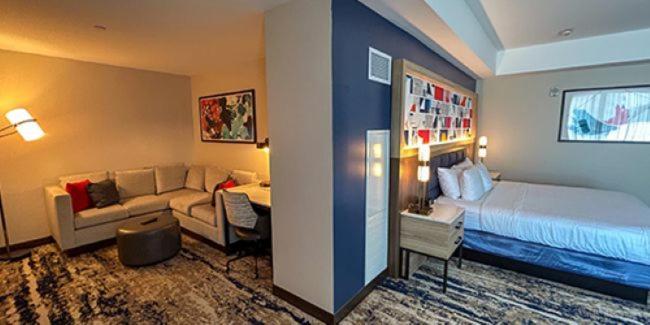 Hotel The Landing At Rivers Casino Pittsburgh