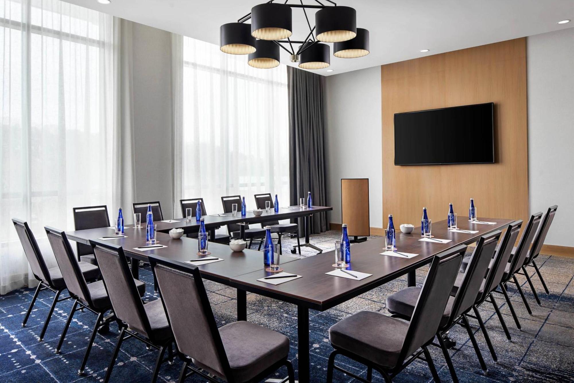 The Oaklander Hotel, Autograph Collection 3* Pittsburgh