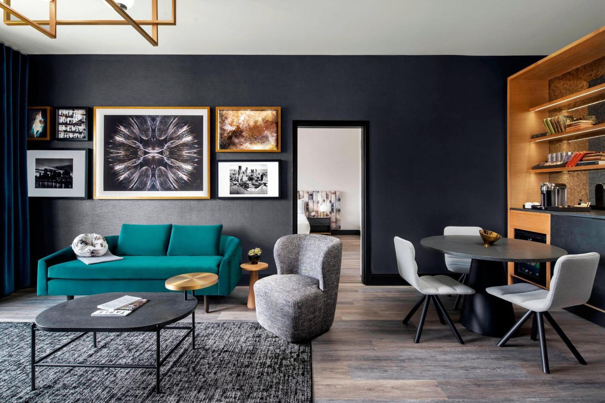 The Oaklander Hotel, Autograph Collection 3*
