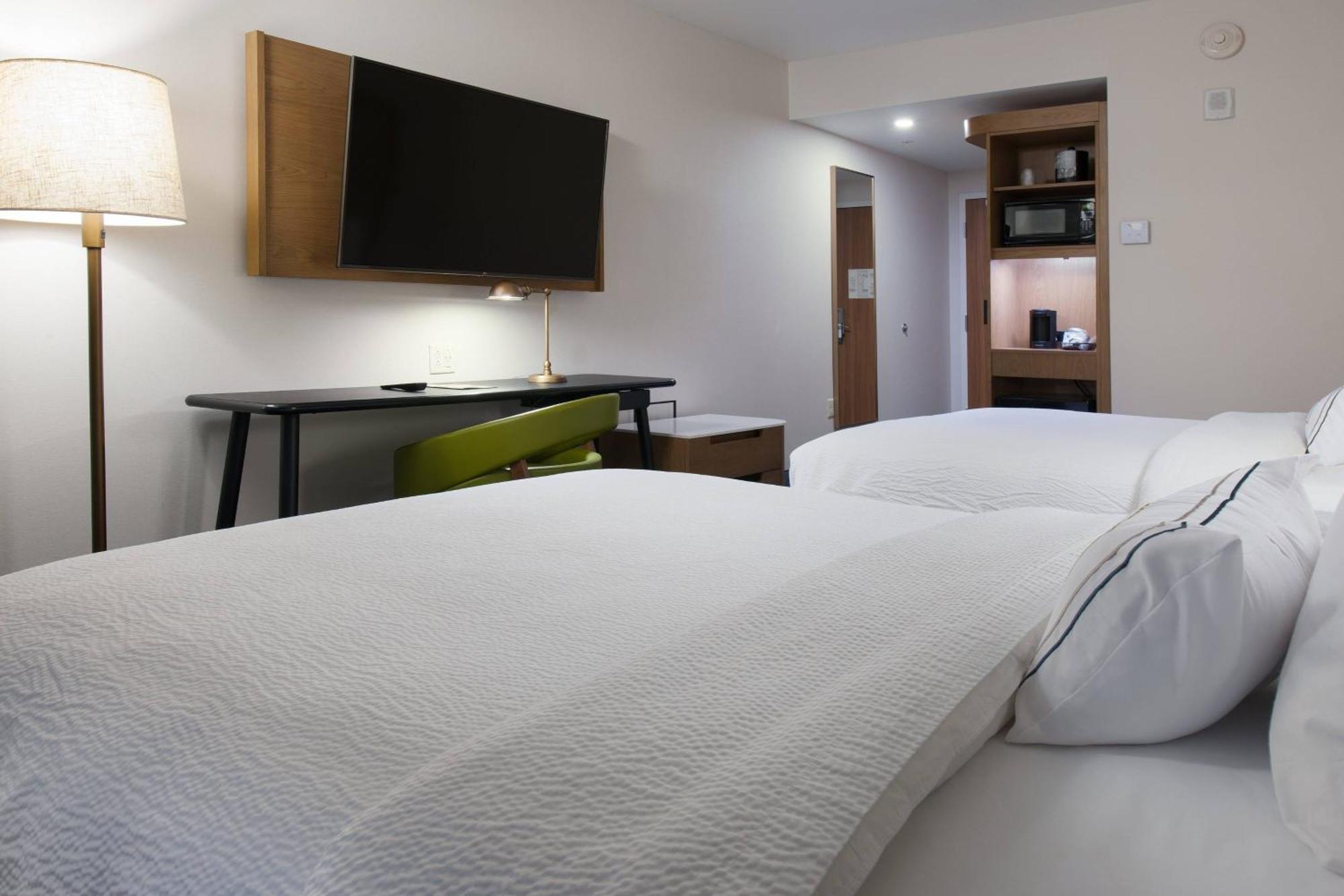 Fairfield By Marriott Downtown Hotel