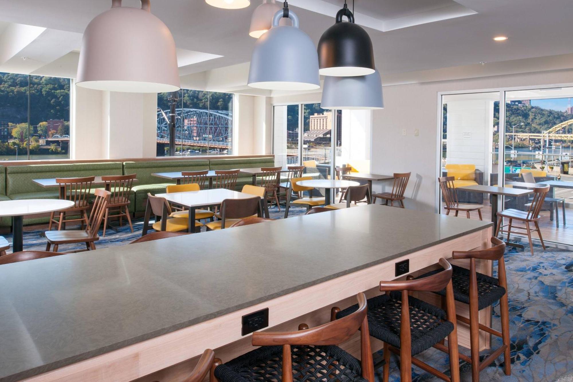 Fairfield By Marriott Downtown 3*