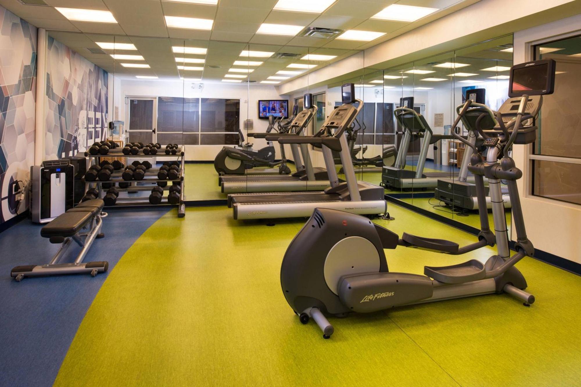 Hotel Springhill Southside Works 3*