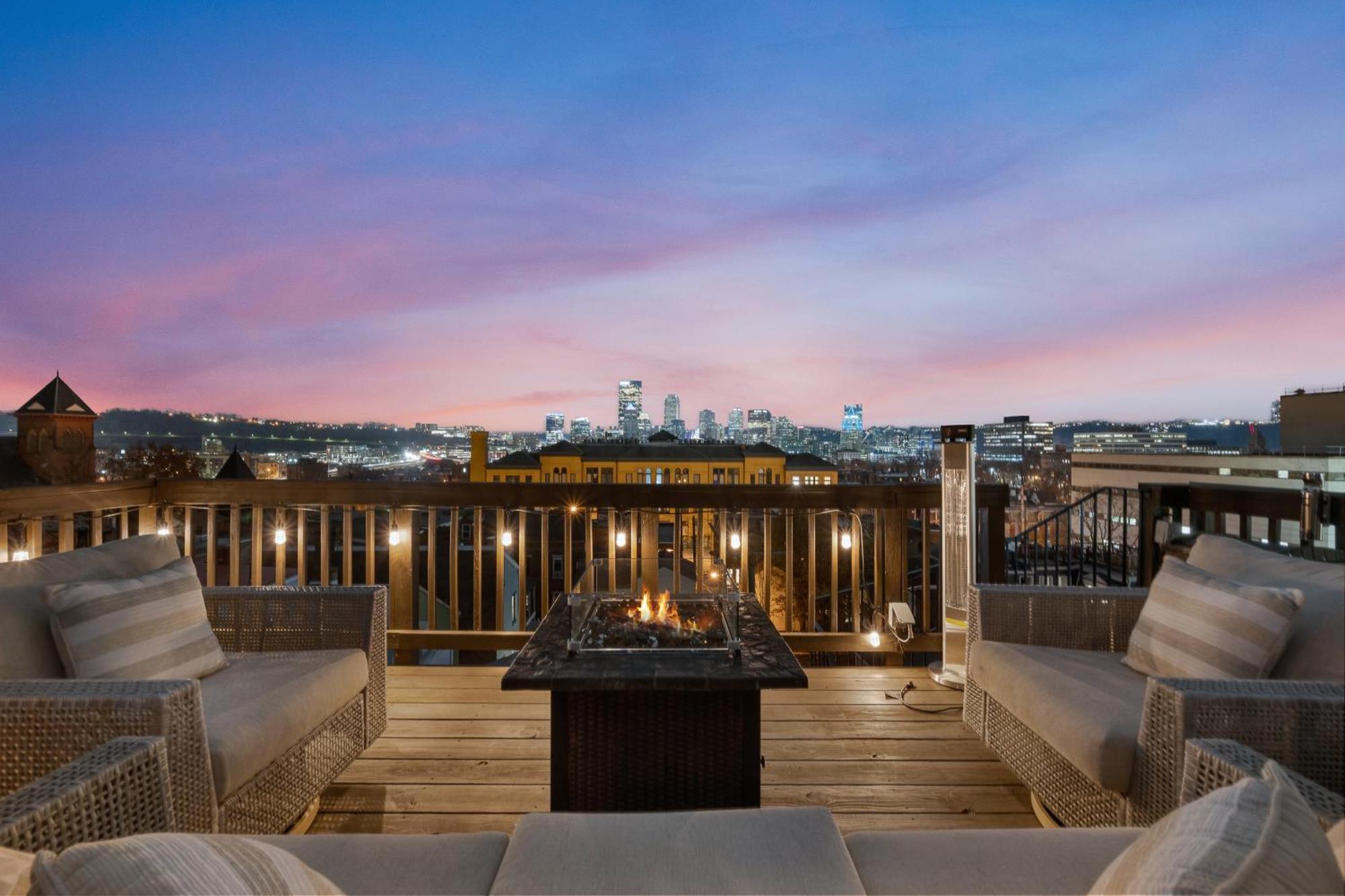 Steel Getaway W/city View *