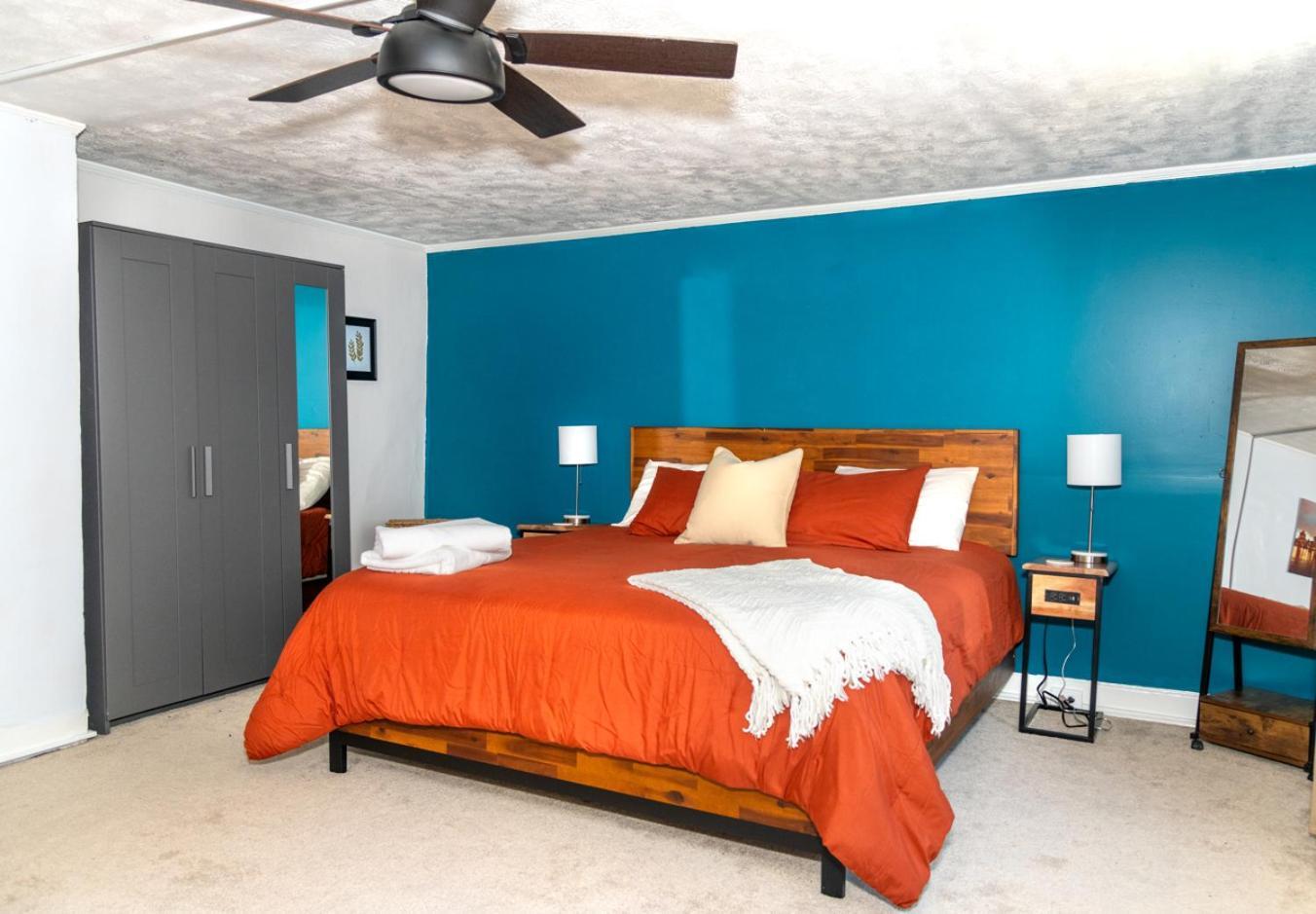 Apartment Cozy And Charming 3bd 2br In Pittsburgh