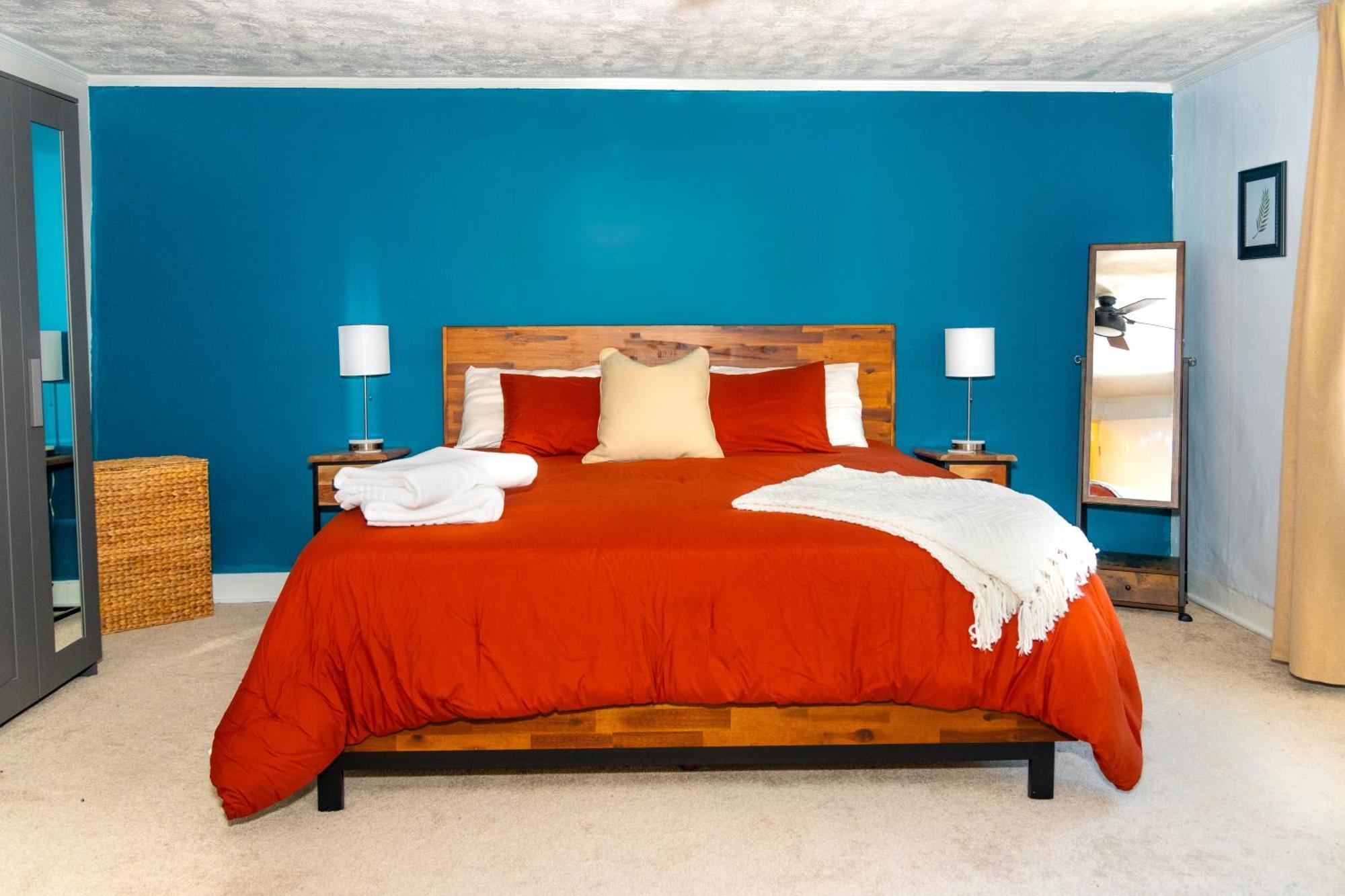 Apartment Cozy And Charming 3bd 2br In Pittsburgh