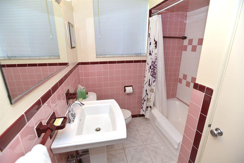 Friendship Suites