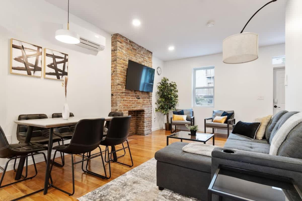 Ferienhaus 3 Bdrm 2 And A Half Bath - House Private Yard Duplex Pittsburgh