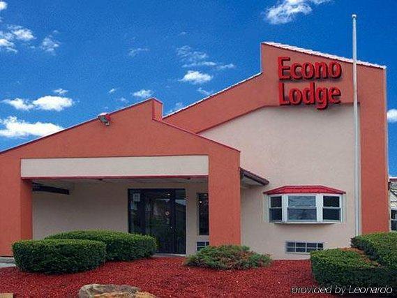 Econo I-79 * Pittsburgh