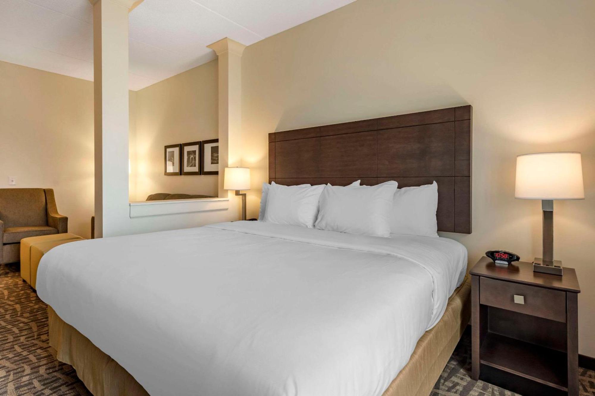 Comfort & Pittsburgh-northshore 3* Pittsburgh