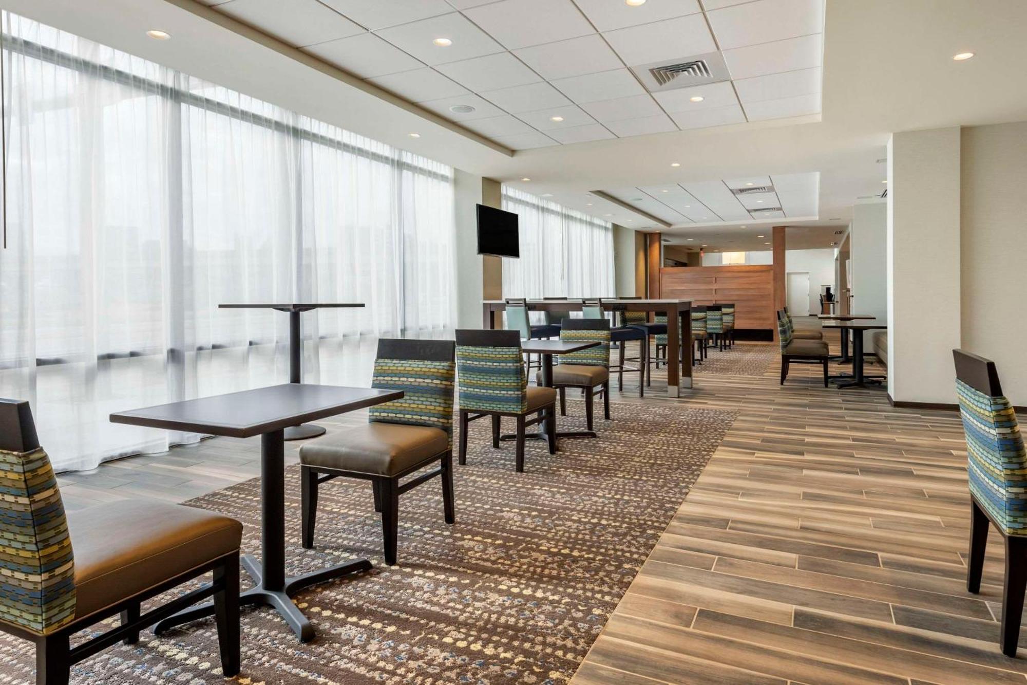 Comfort & Pittsburgh-northshore 3*