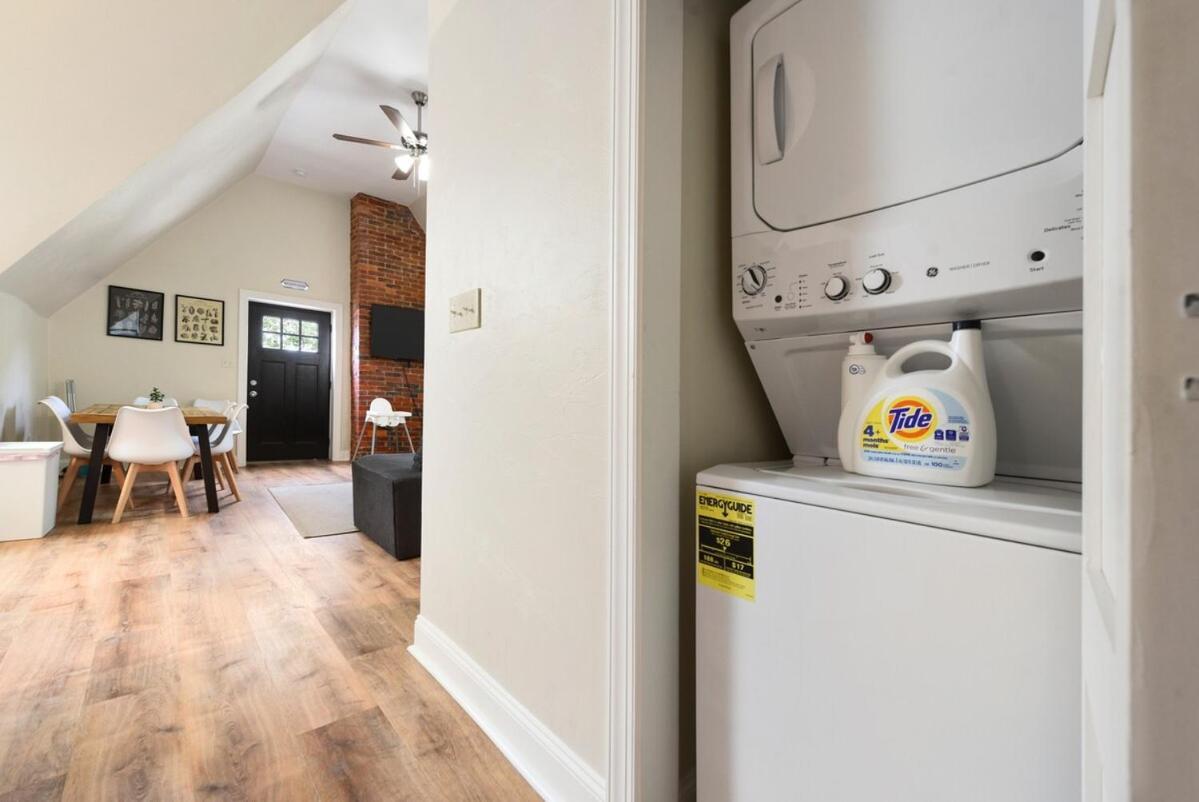3 Bedroom House With Netflix, Free Parking, Near Hospitals, Shopping,food
