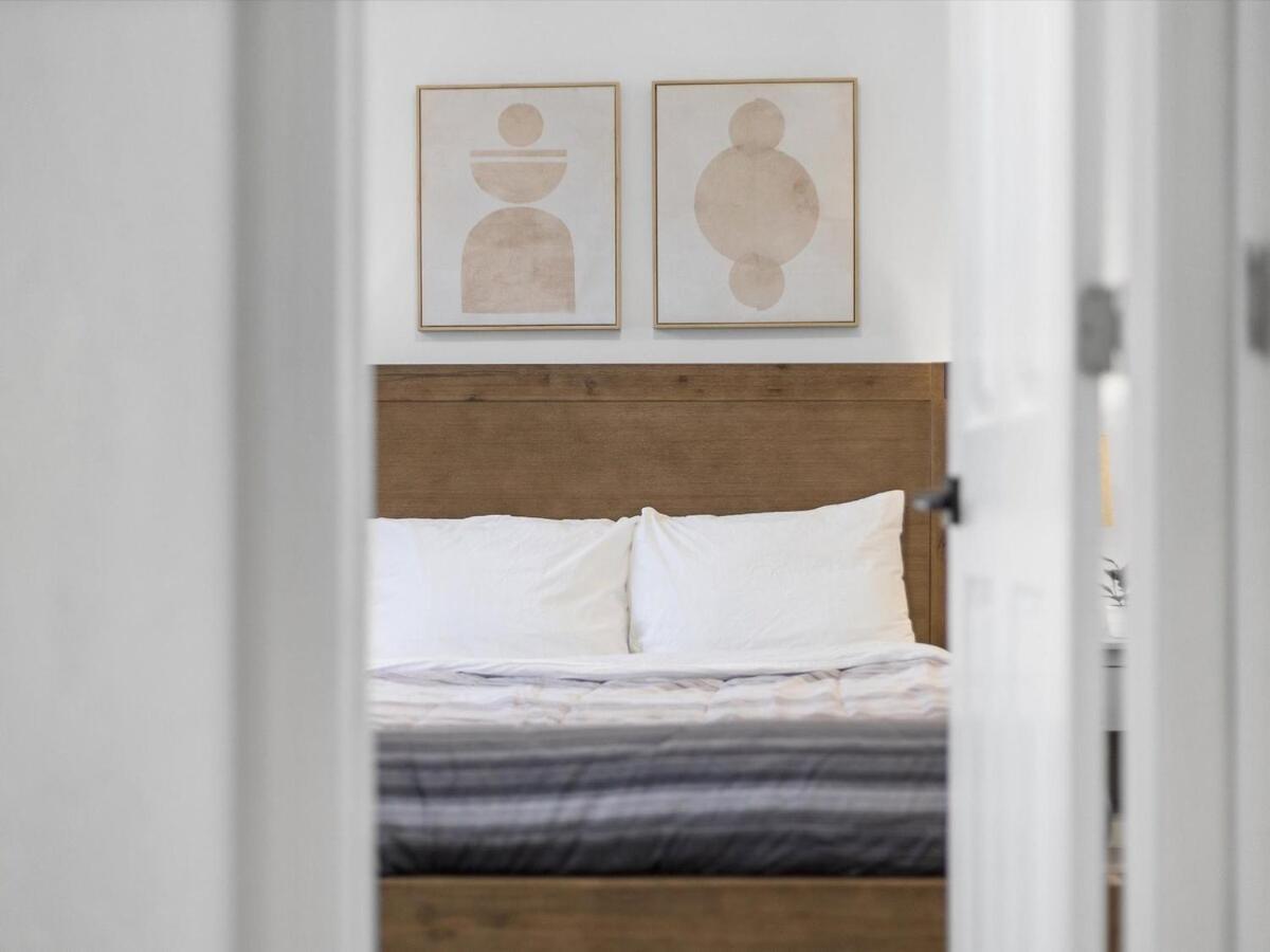 Lawrenceville !4 Quiet And Stylish One Bedroom With Free Street Parking Pittsburgh