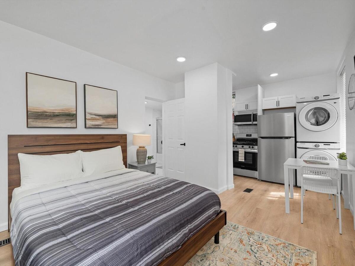 Apartment Shadyside, !2 Bright And Stylish With Free Parking Pittsburgh