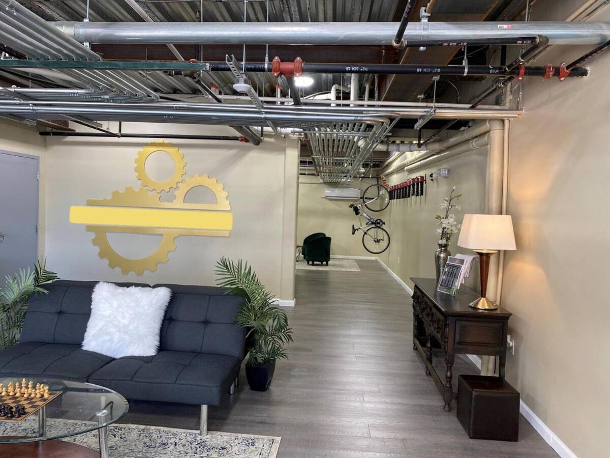 Apartment New Chic In *