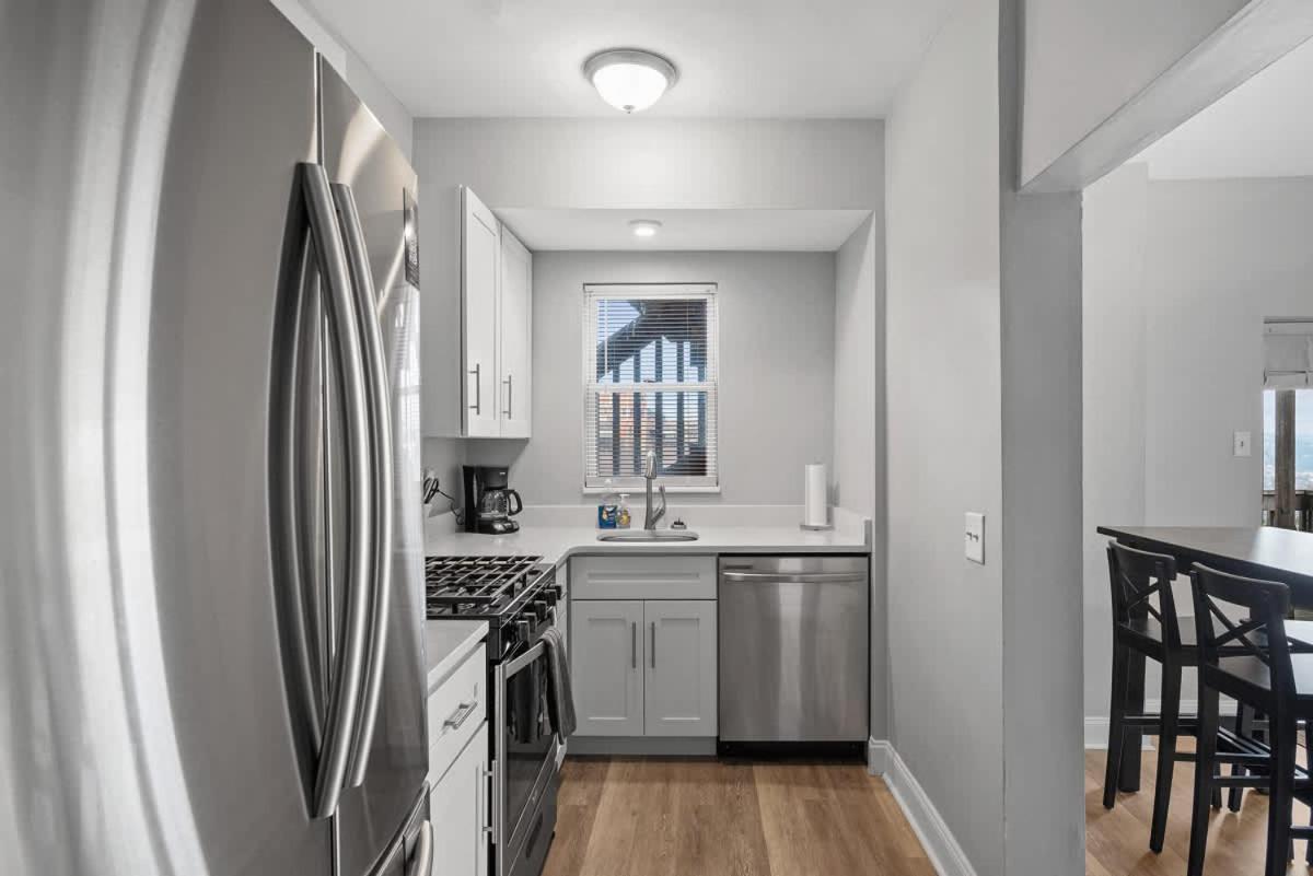 Mt Washington 1 Bed - Views From Private Deck Apartment