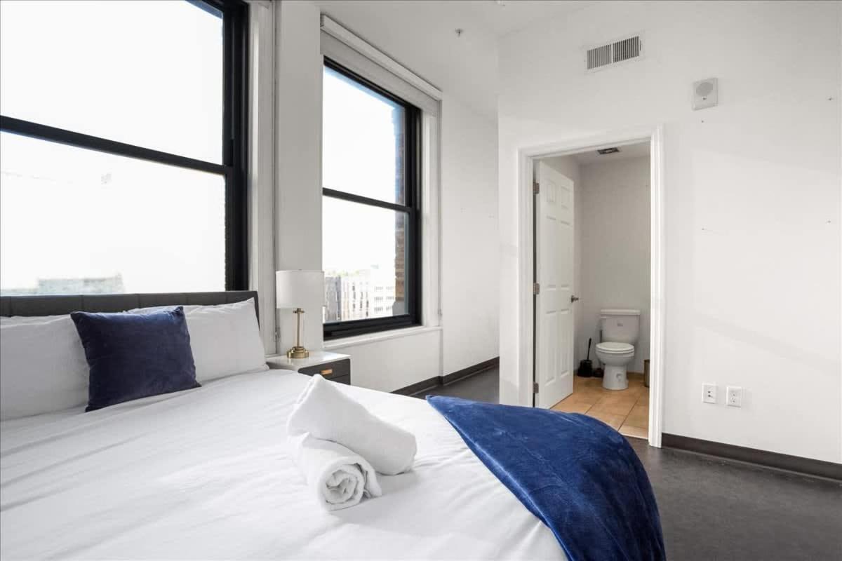 Holiday home Living Budget Friendly 1bd Walk To Stadiums Pittsburgh