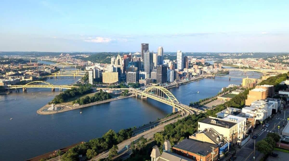 Pittsburgh's North Shore House 5 Min To Stadium Pittsburgh