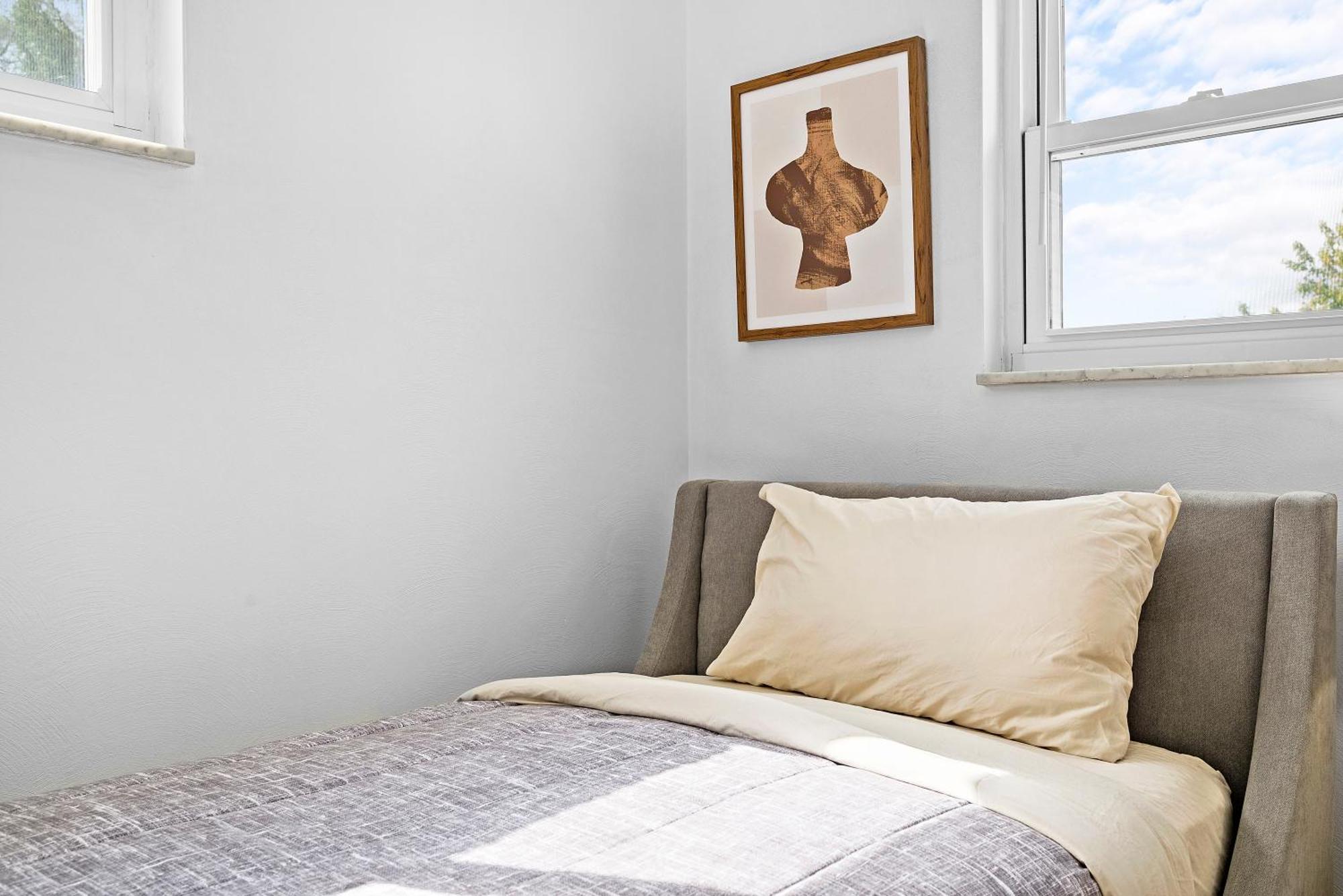 Modern And Spacious House Holiday home Pittsburgh