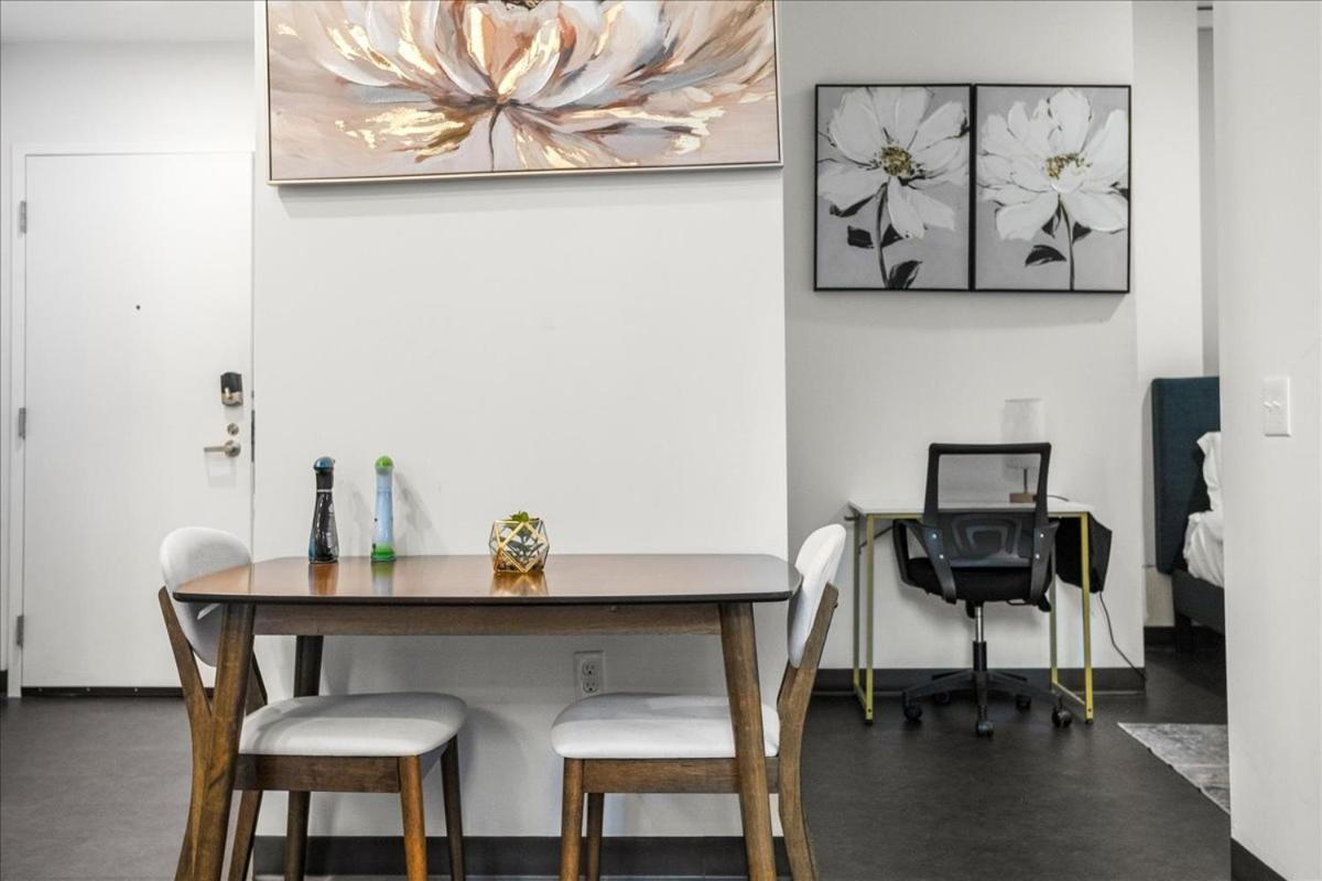 Living Budget Friendly 1bd Walk To Stadiums Holiday home