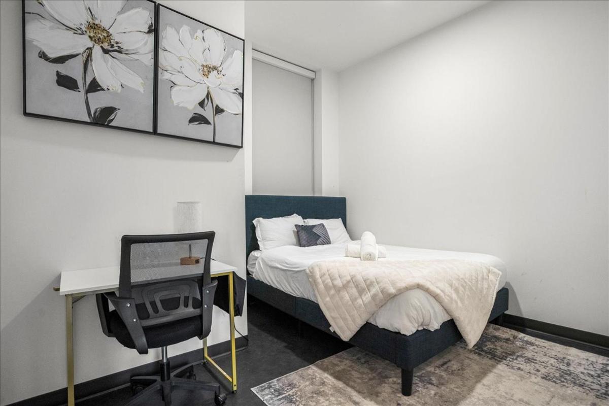 Holiday home Living Budget Friendly 1bd Walk To Stadiums Pittsburgh