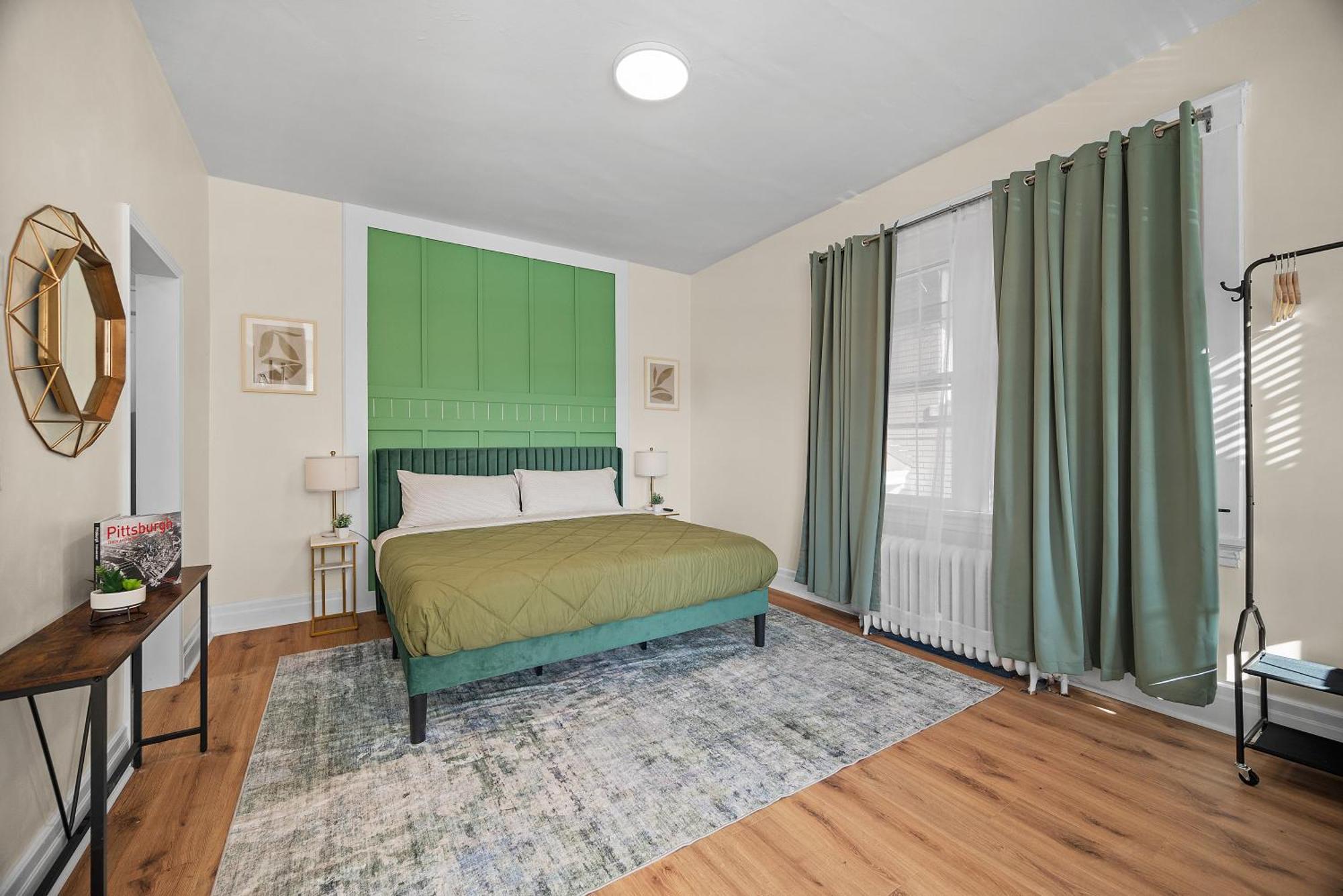 Apartment Charming With Sun Sleeps 4