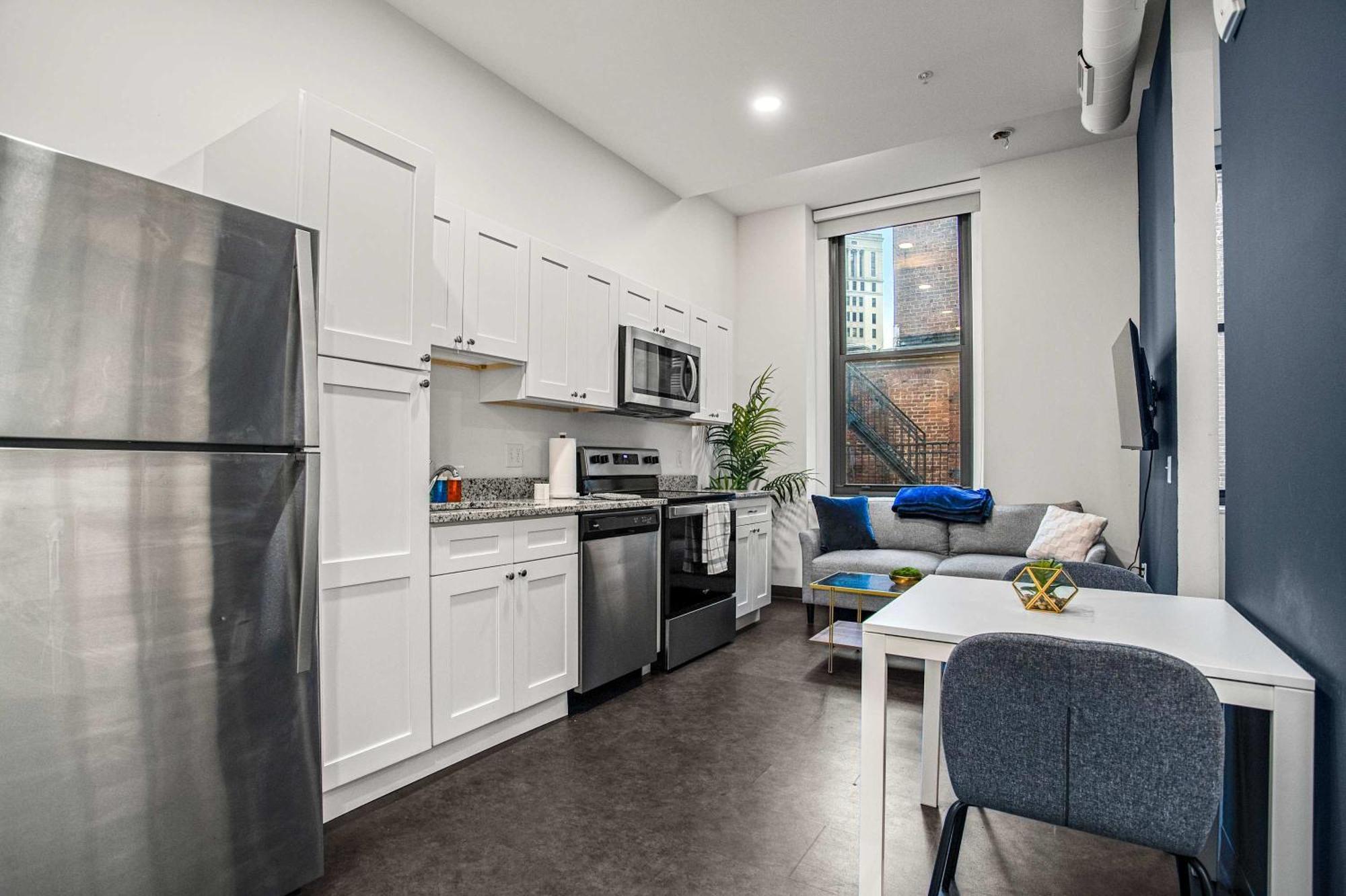 Apartment Cozysuites Stunning 1br In Downtown Pitts #21 Pittsburgh