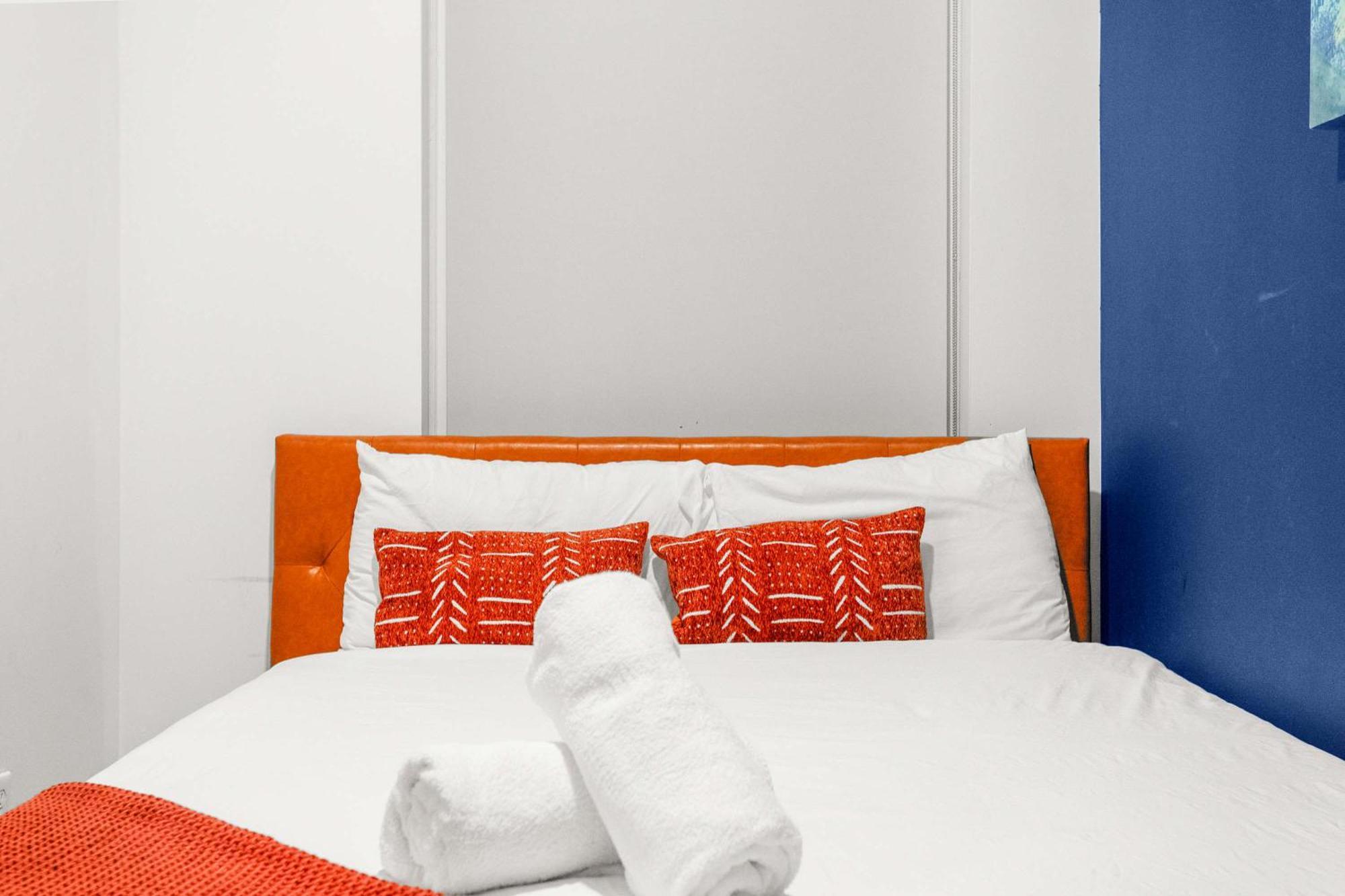 Cozysuites Stunning 1br In Downtown Pitts #14