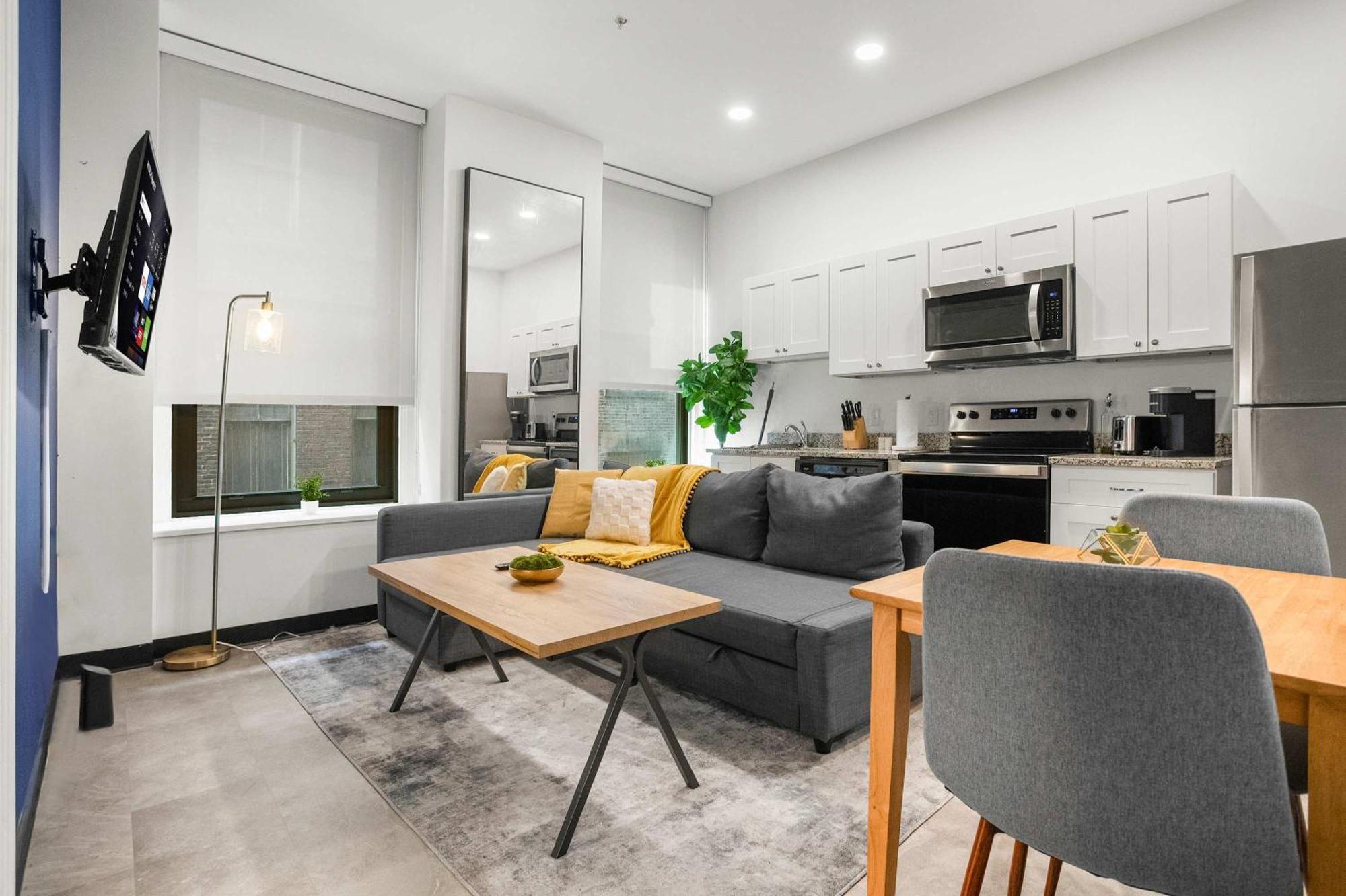 Cozysuites Stunning 1br In Downtown Pitts #14 *
