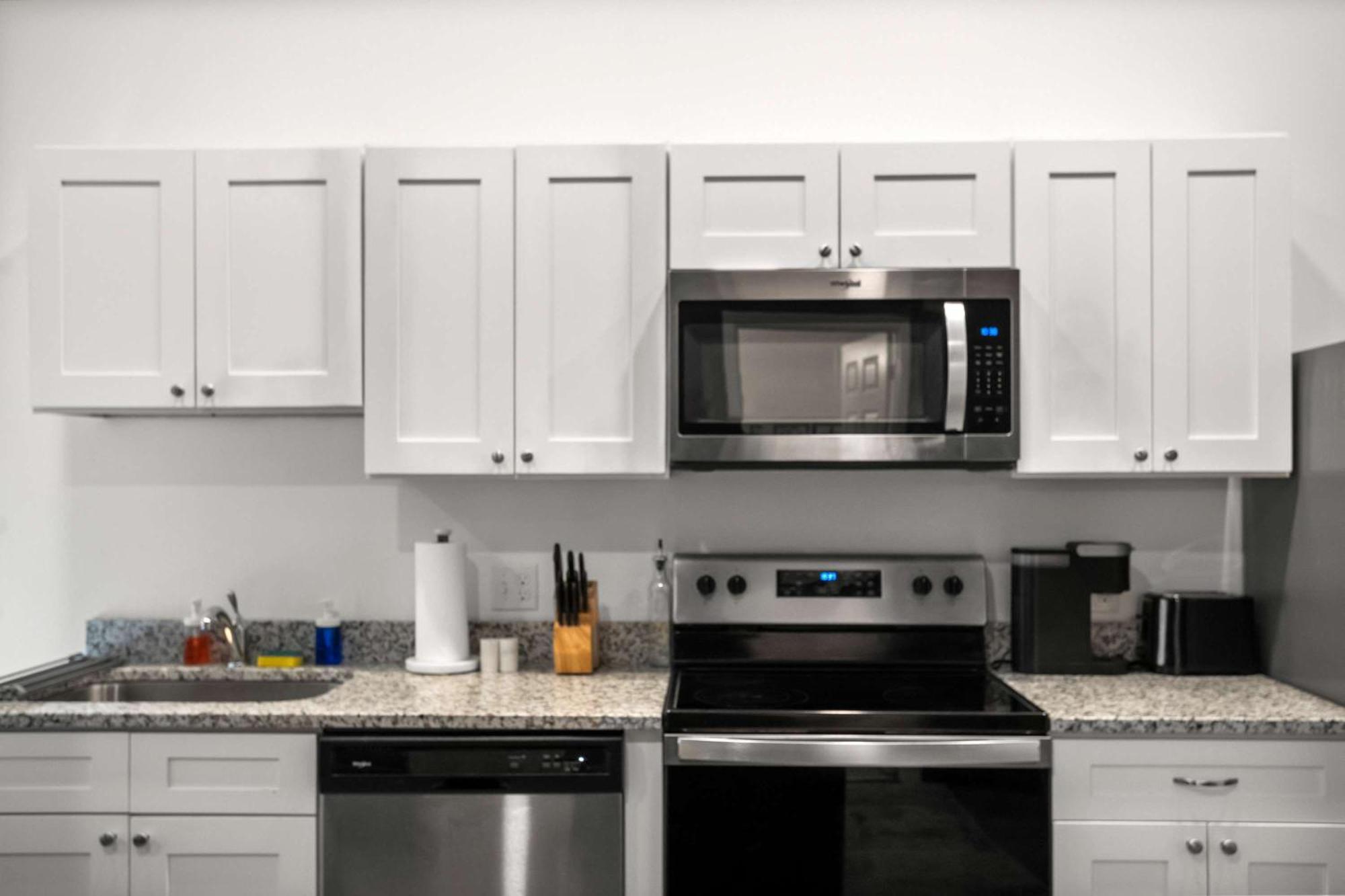 Cozysuites Stunning 1br In Downtown Pitts #9 *