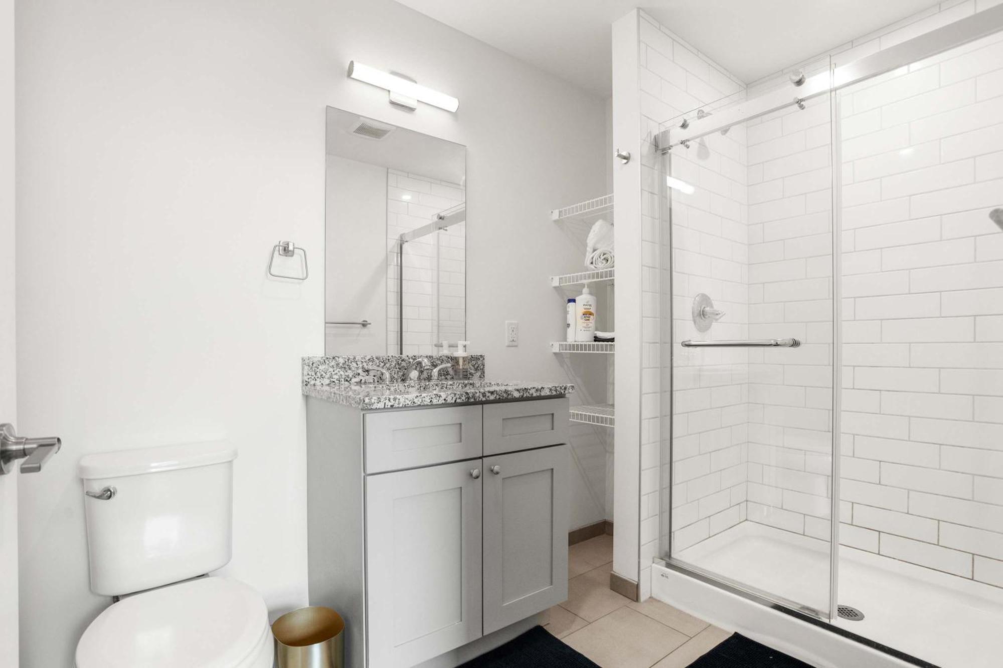 Cozysuites Modern 1br In Downtown Pitts 13 *