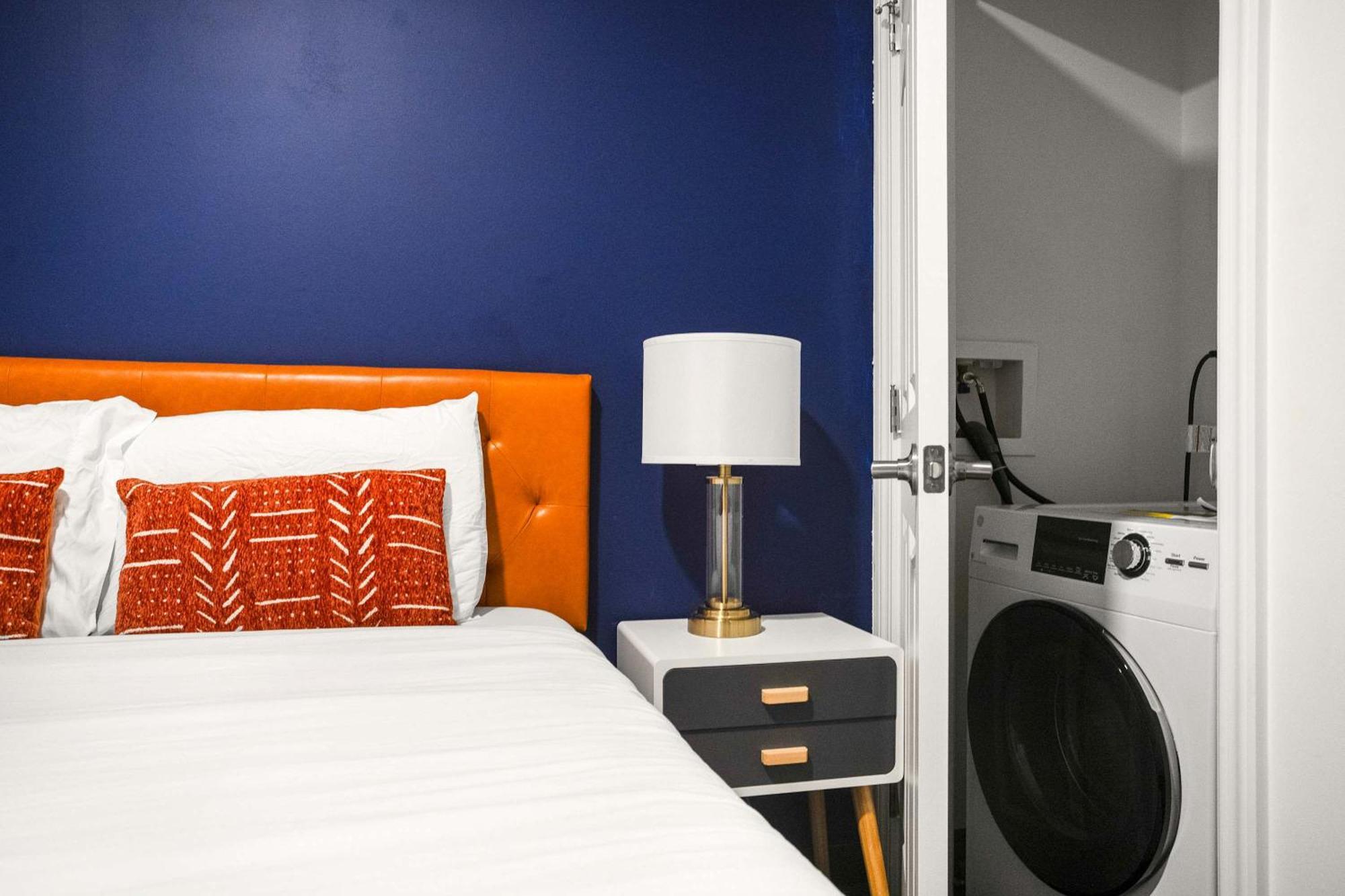 Cozysuites Stunning 1br In Downtown Pitts #2 Apartment
