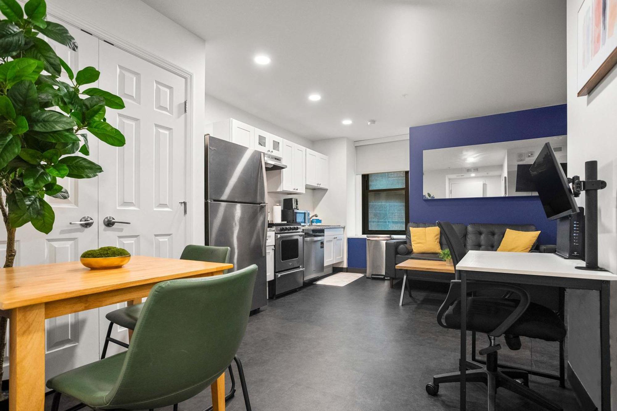Apartment Cozysuites Stunning 1br In Downtown Pitts 1