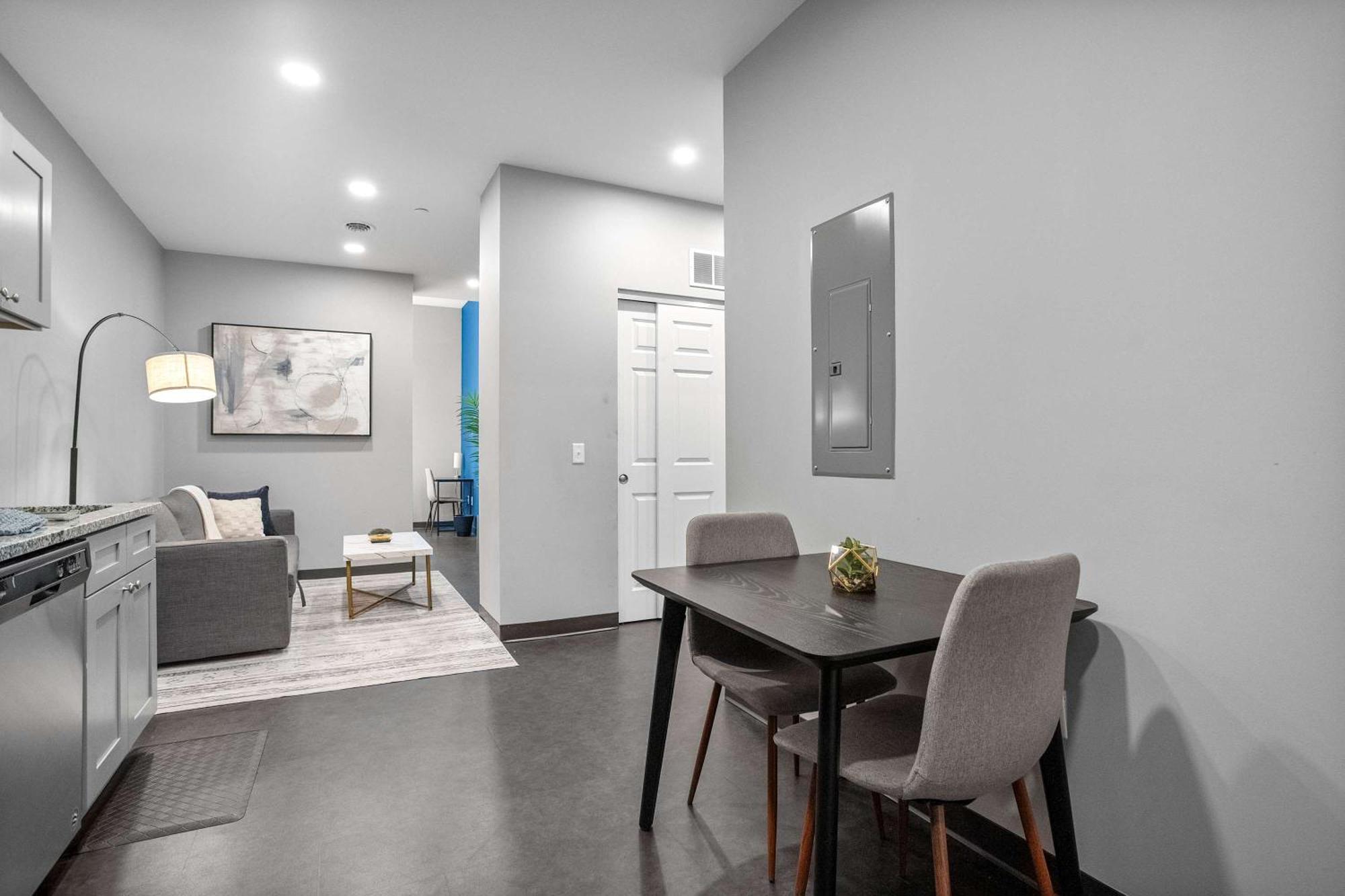 Apartment Cozysuites Modern 1br In Downtown Pitts #4 Pittsburgh