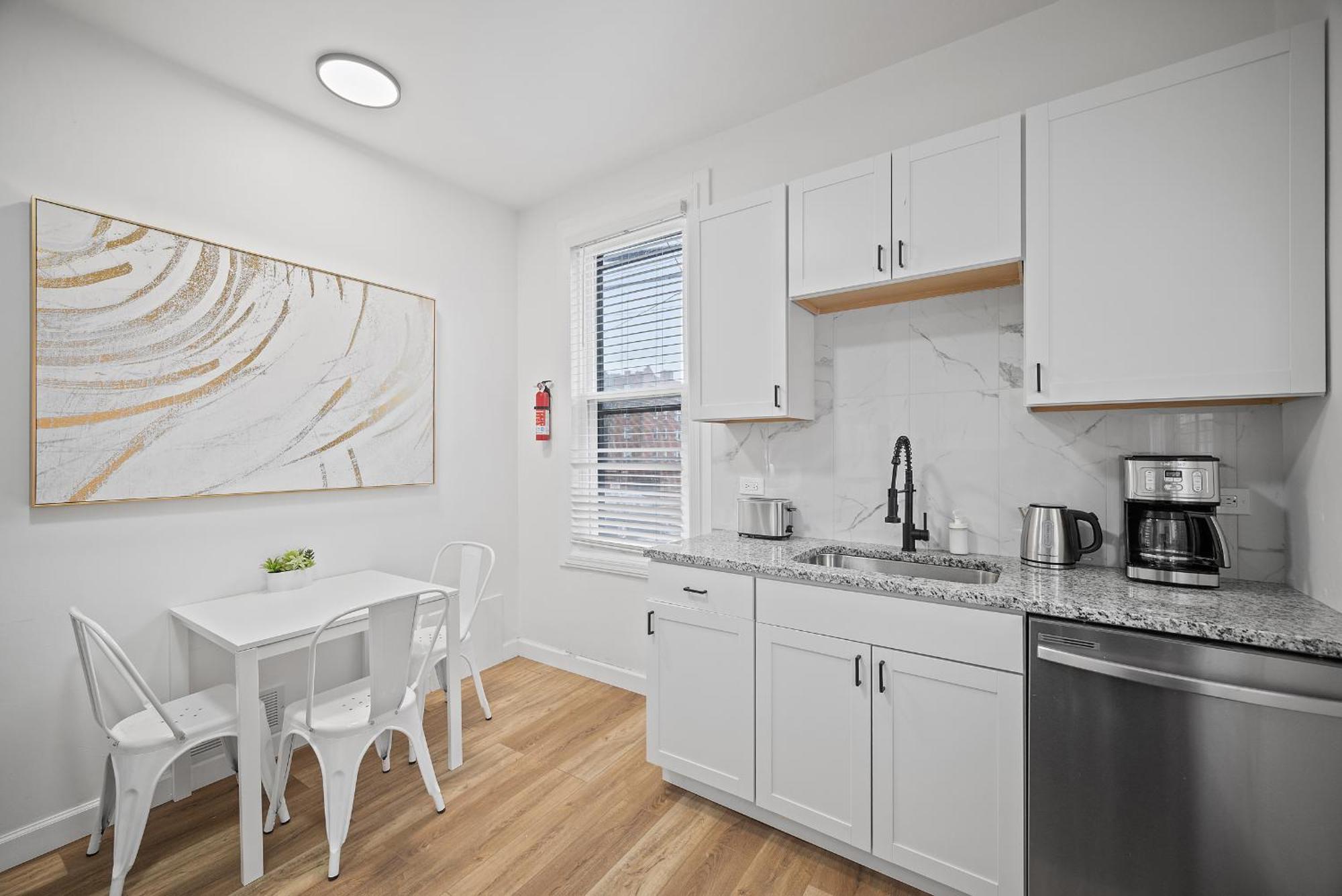 Shadyside, !d Modern And Bright Private Bedroom With Shared Bathroom Privatunterkunft Pittsburgh