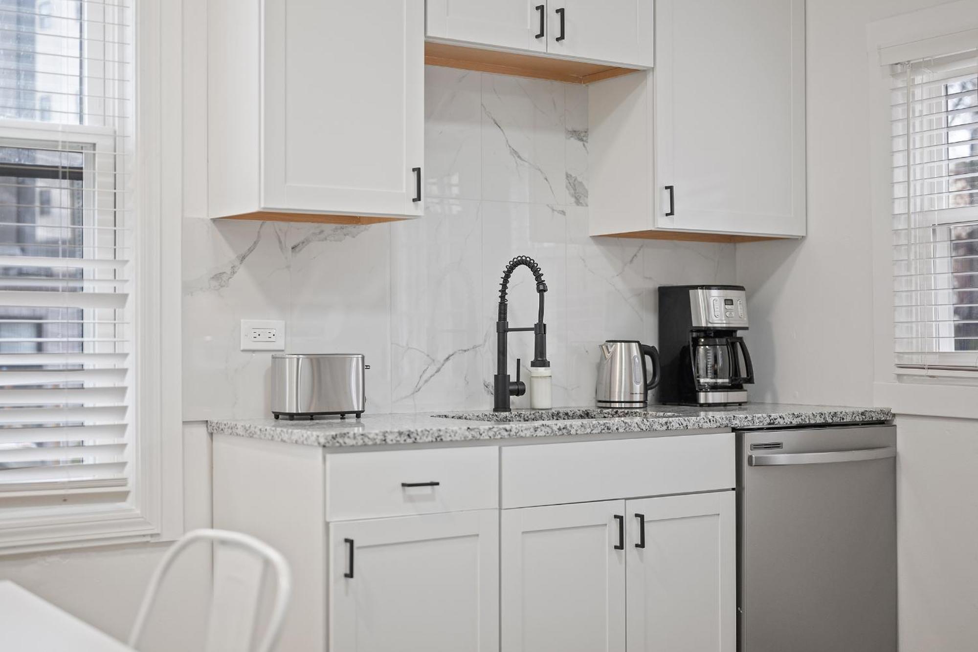 Shadyside, !a Modern And Bright Private Bedroom With Shared Bathroom Privatunterkunft Pittsburgh